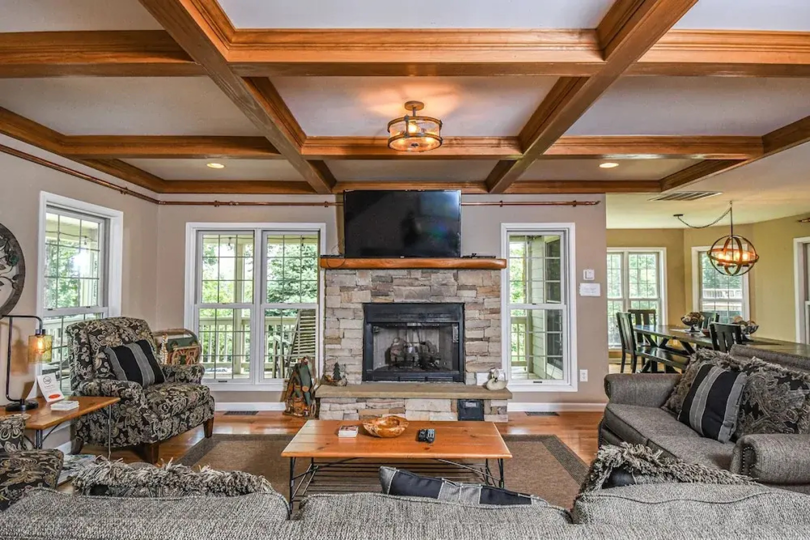 Castle in the Sky 5 Bedroom House