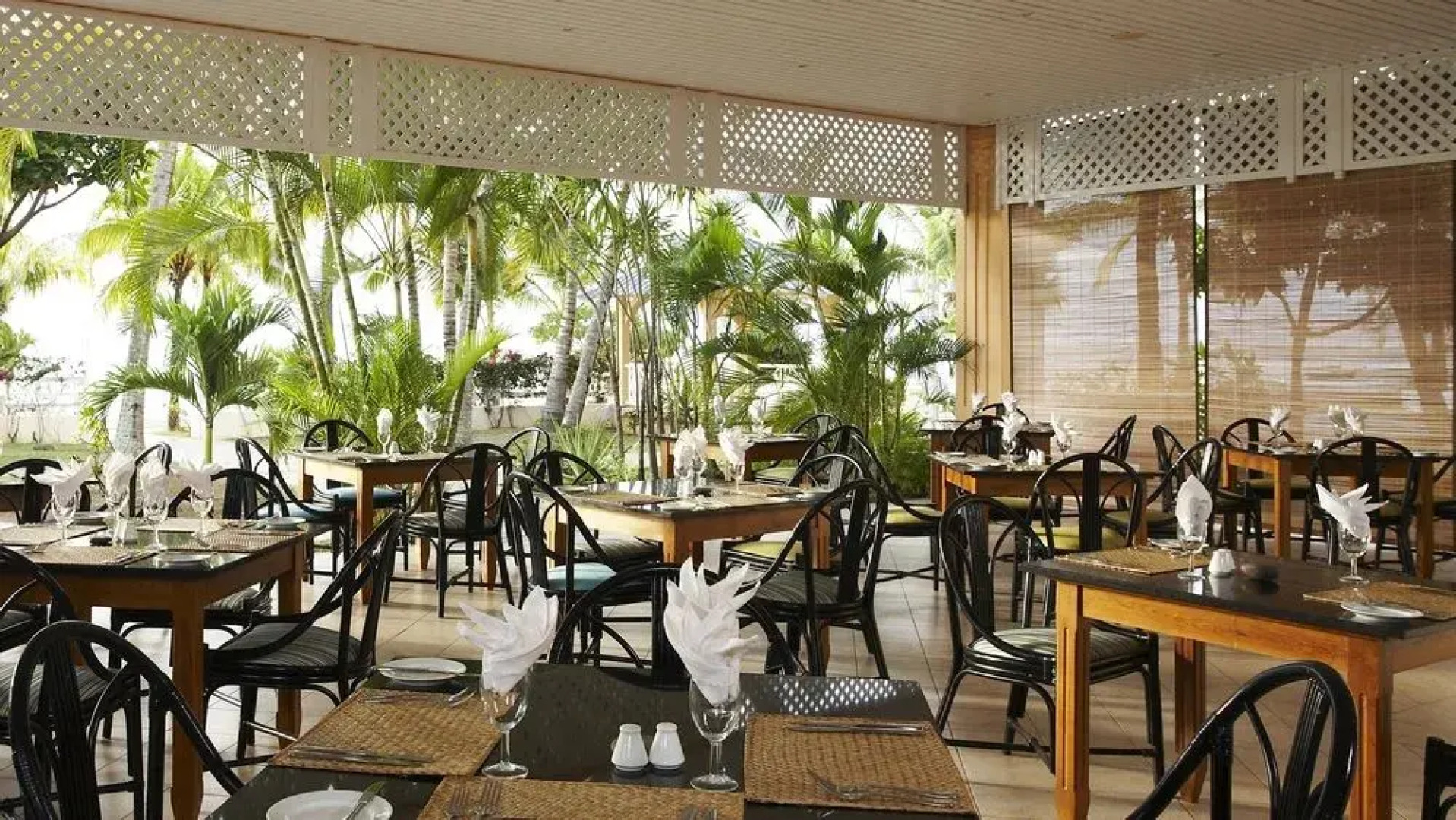 Les Cocotiers Beach Resort