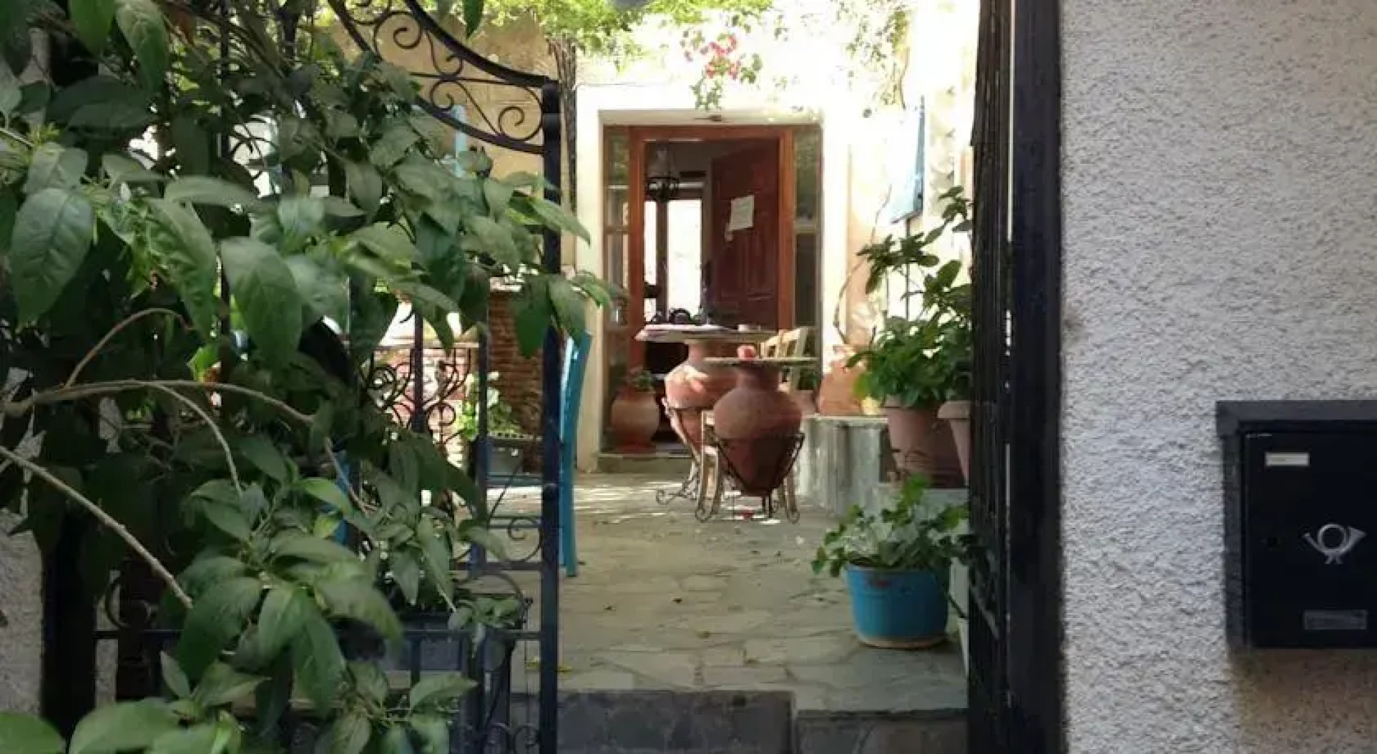 Traditional Guesthouse Leda