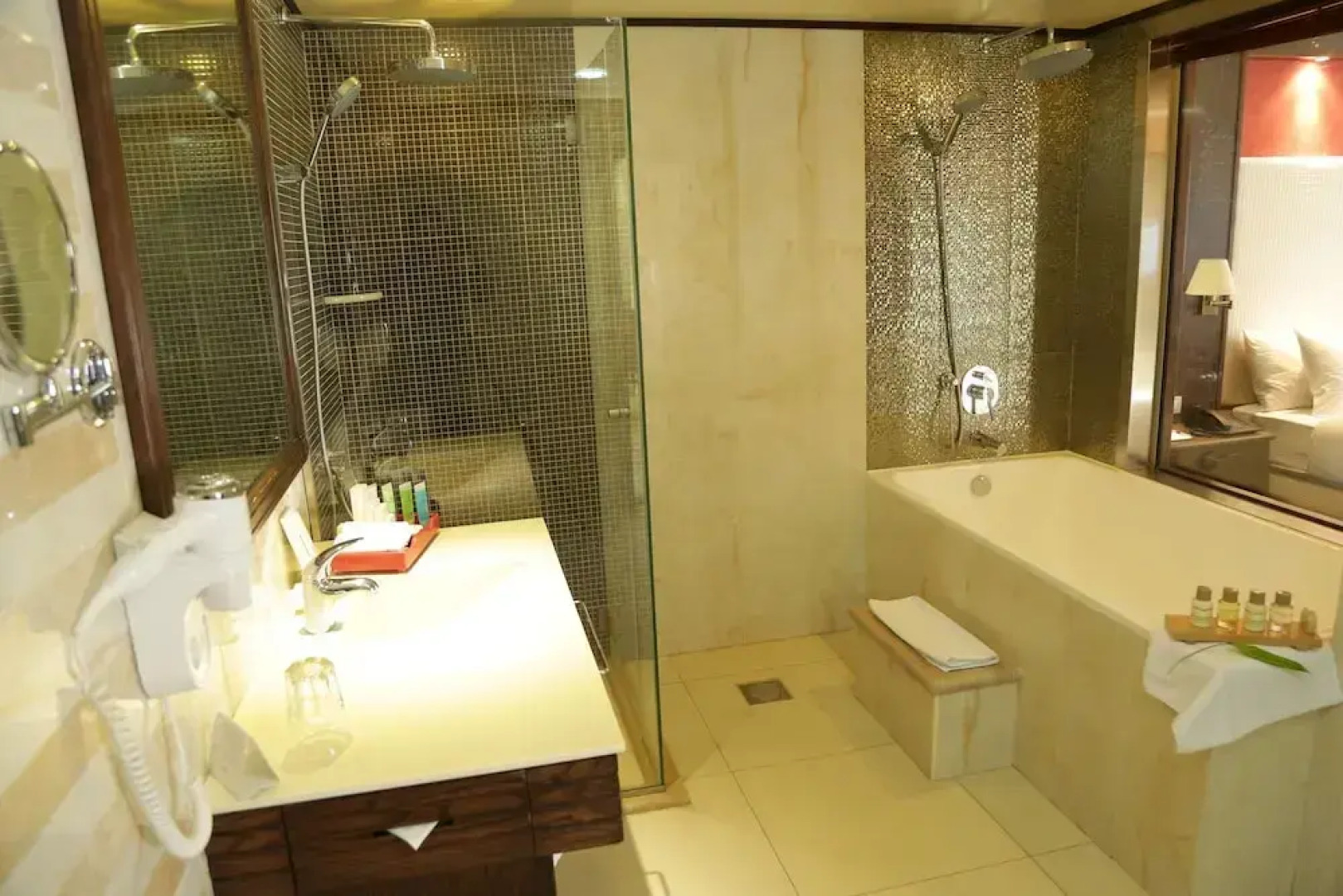 Golden Lili Resort & Spa