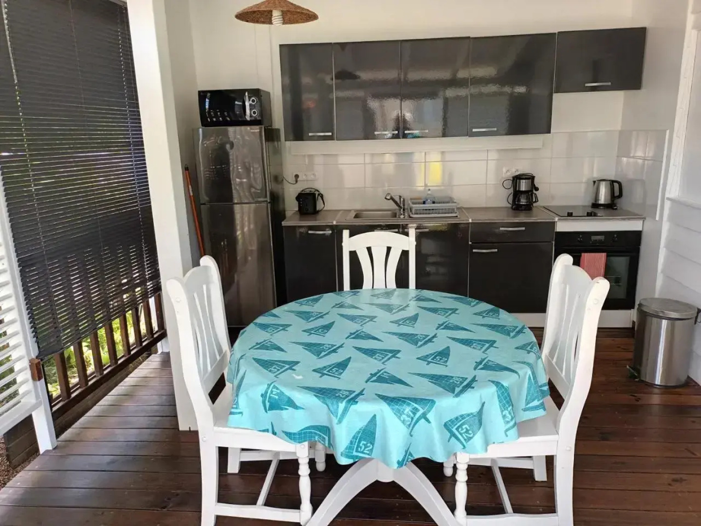 la case dentelle bungalow