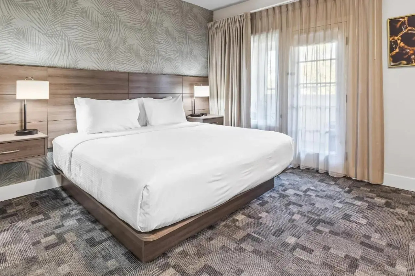 University Park Inn & Suites, an Ascend Collection Hotel