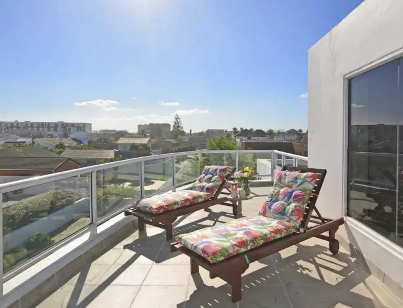 7th Wonder Guesthouse