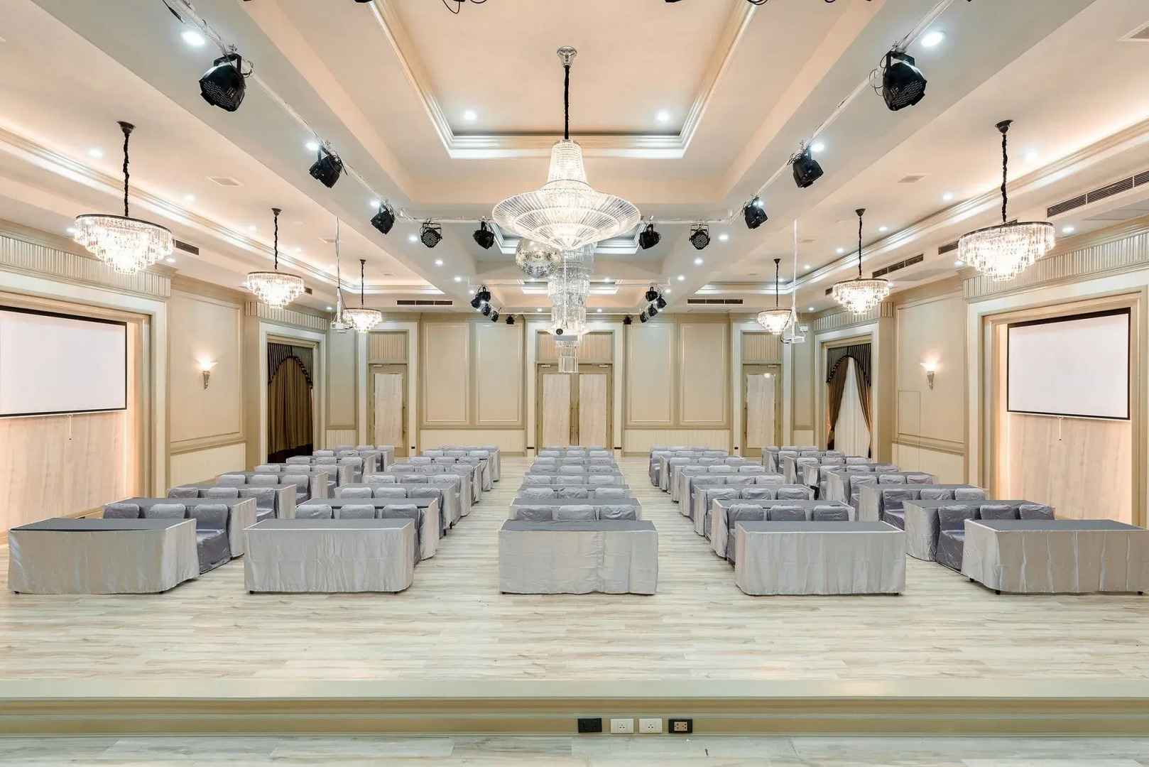 Hin Nam Sai Suay Hotel Hua Hin