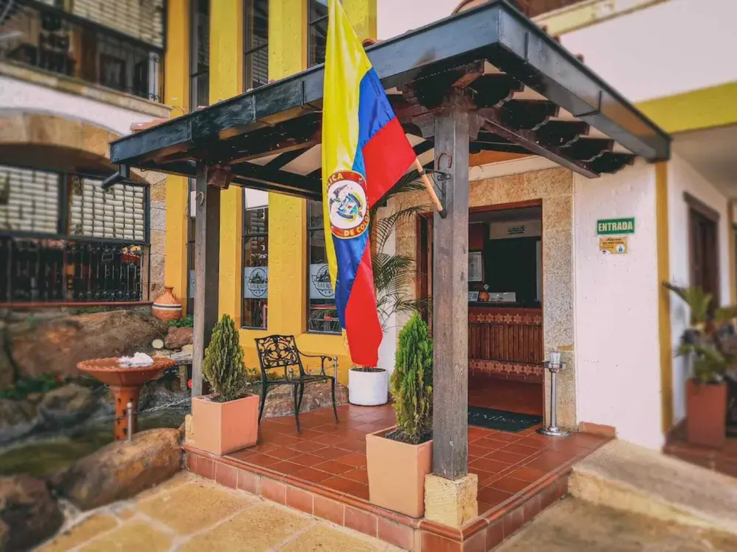 Hotel Las Rocas Resort