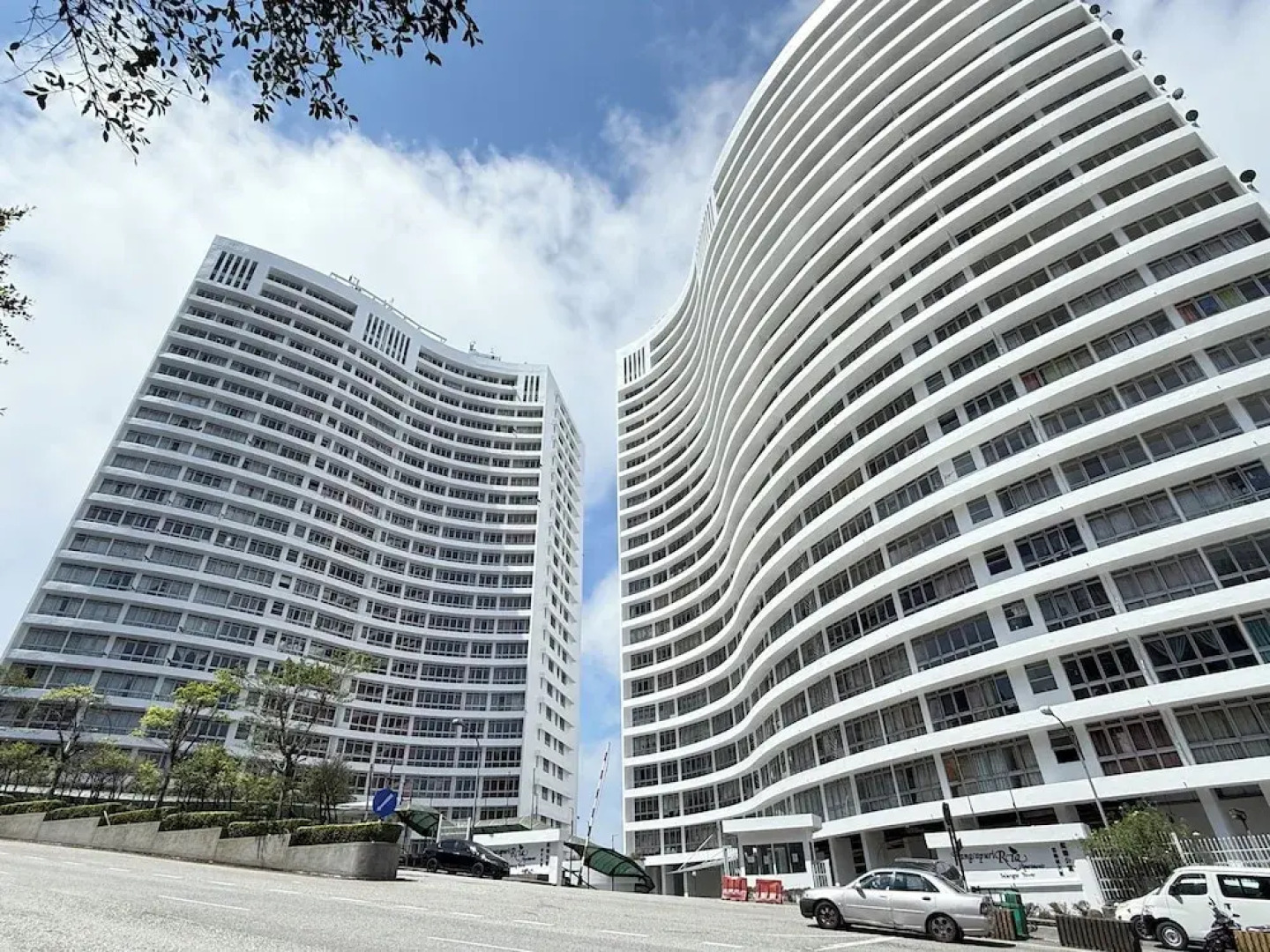 Genting Ria Apartment by C&T