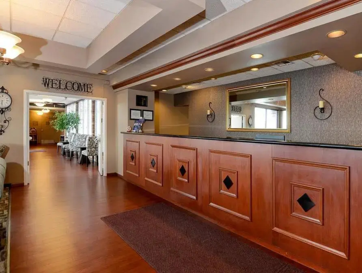 Holiday Inn Tomah-Exit 143