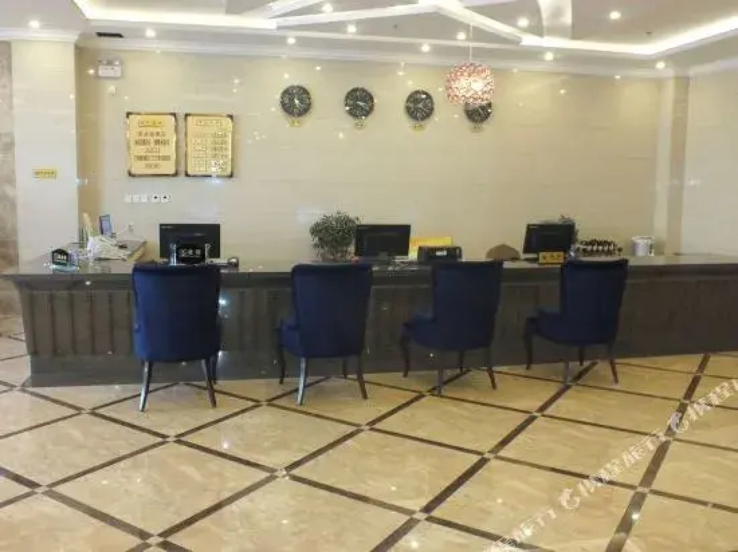 Huixian Home World Hotel