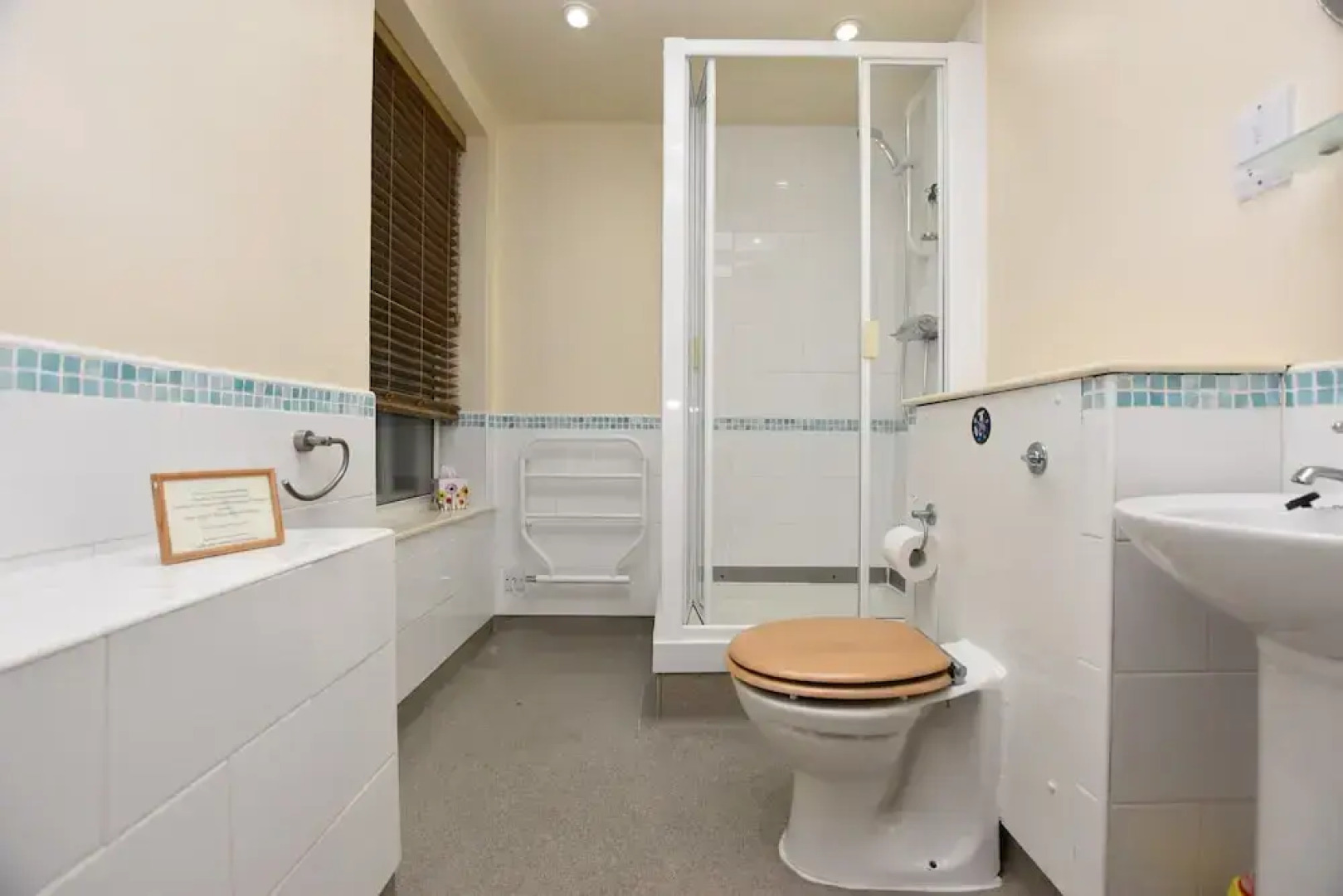 The Halford Bridge Inn