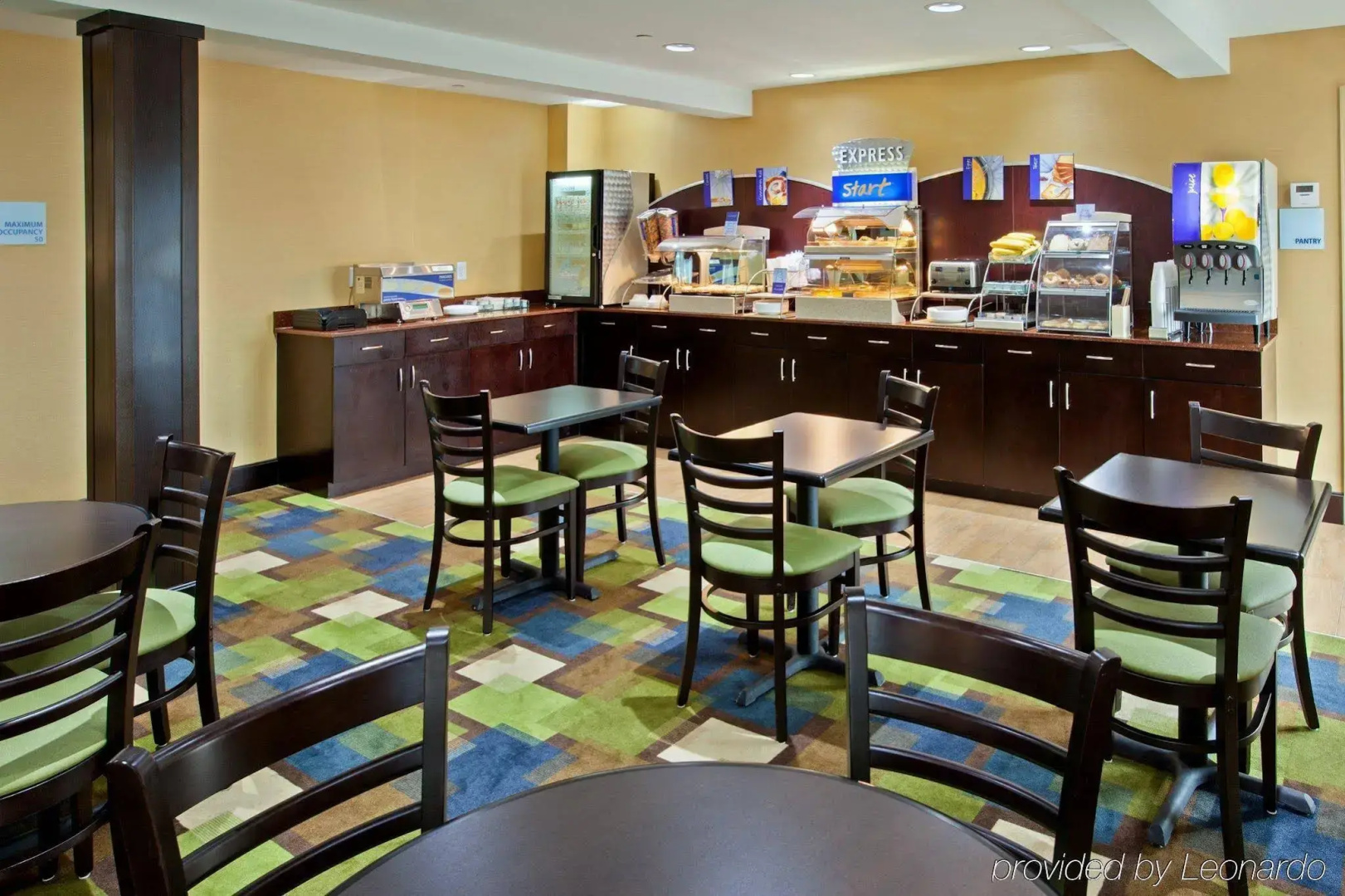 Holiday Inn Express Bowling Green by IHG
