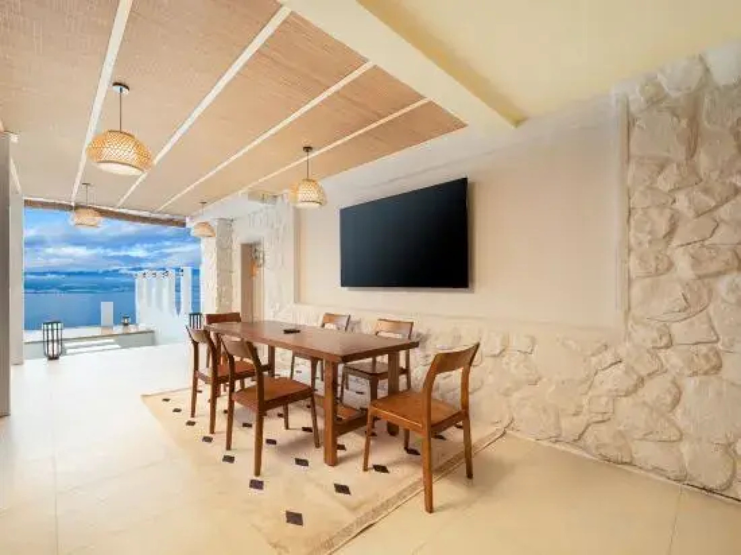 Yunyi Boutique Lake View Inn