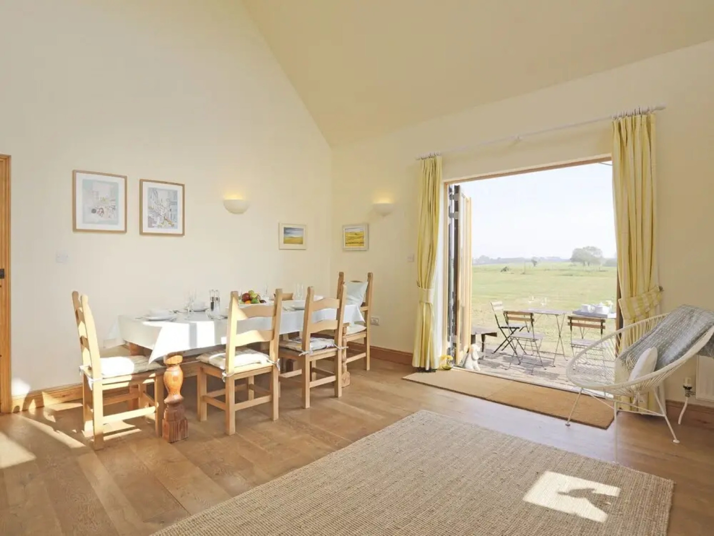 Stylish Holiday Home in Woodbridge With Garden