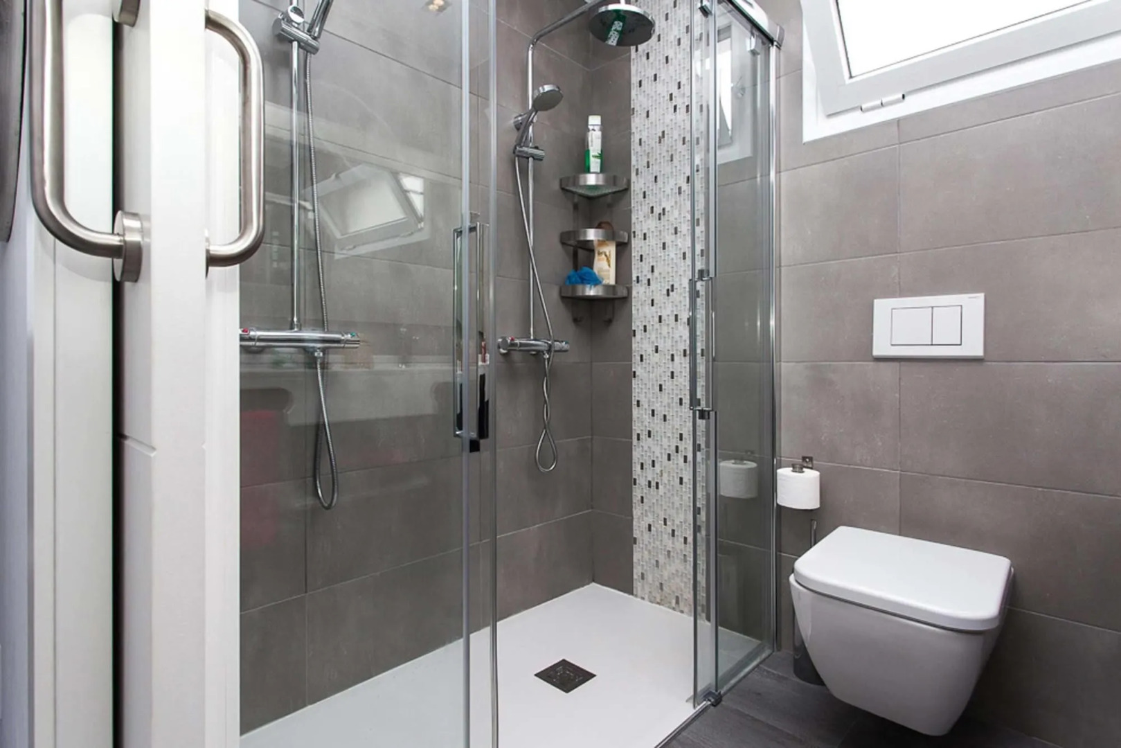 Coral Bay Beachfront Apartment by Vacanzy Collection