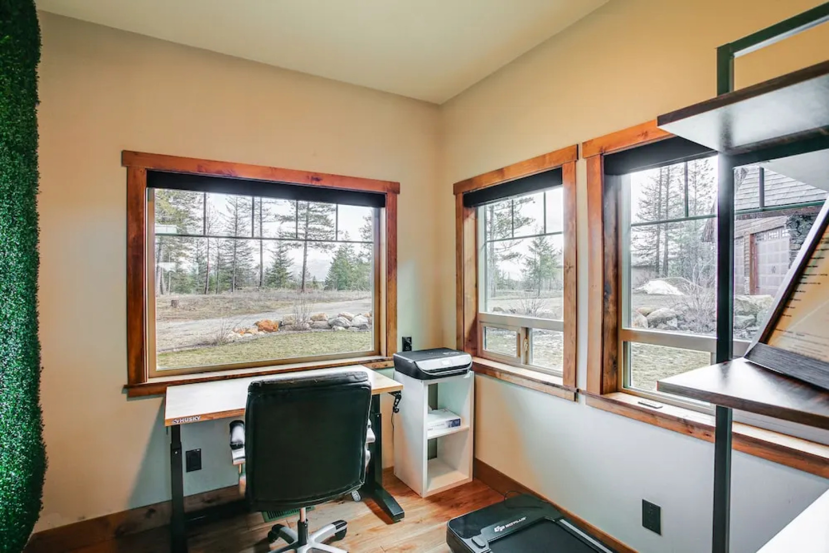 Spacious Priest River Retreat: 35 Mi to Schweitzer