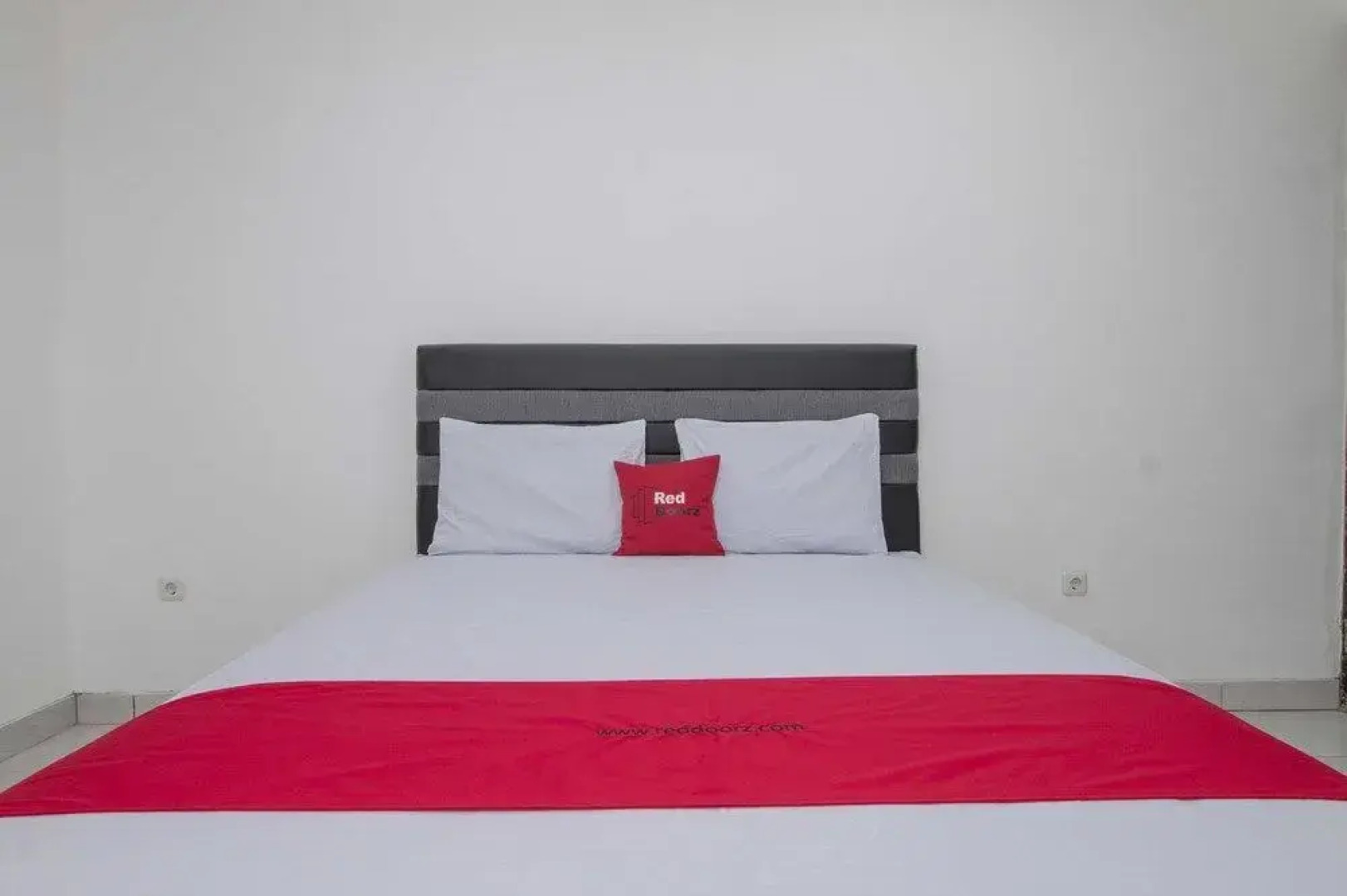 RedDoorz near Teras Kota 2