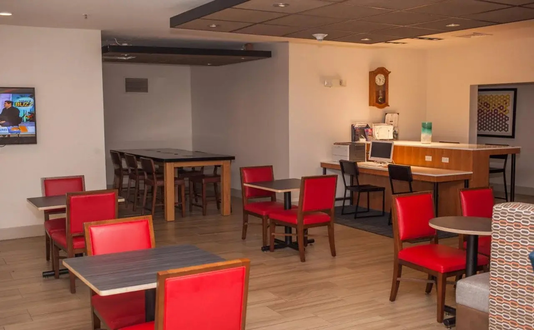 Holiday Inn Express & Suites Logan By IHG