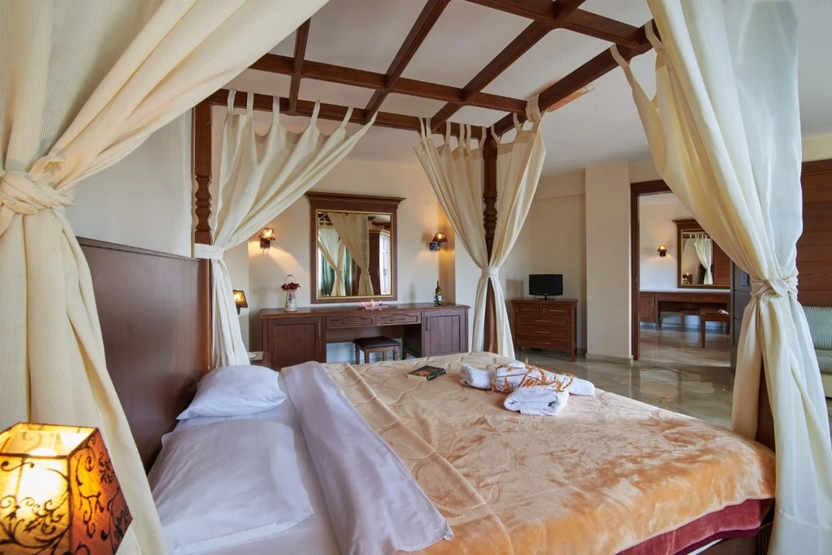 Toroni Blue Sea Hotel & Spa