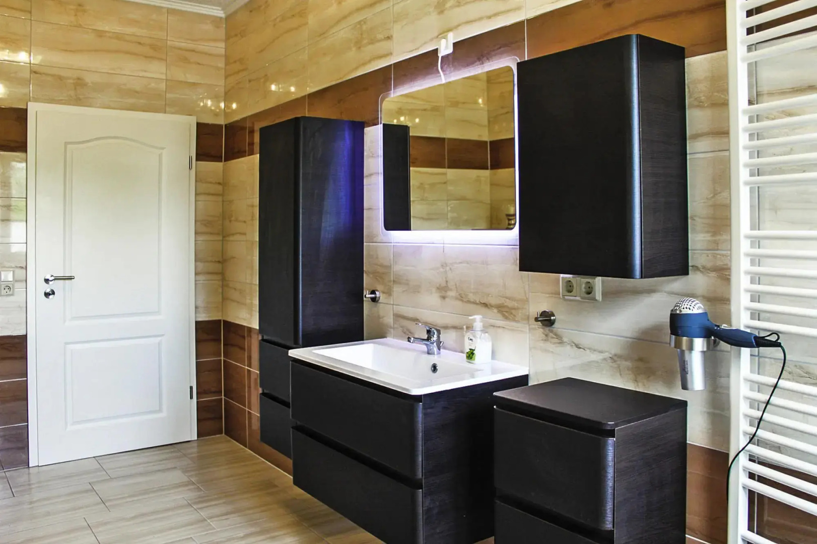 Row house lake view, Sommersdorf