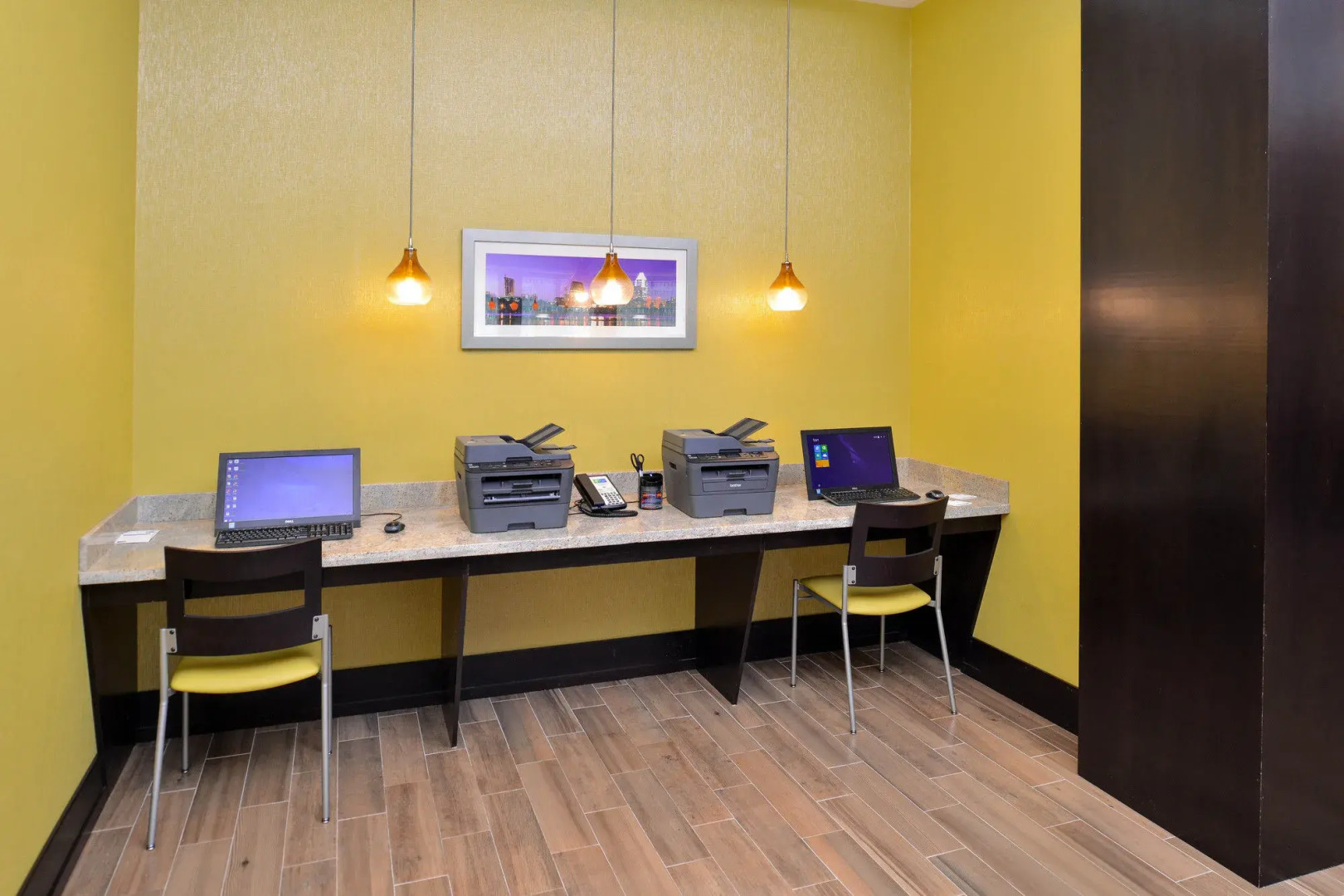 Holiday Inn Express & Suites Austin South by IHG
