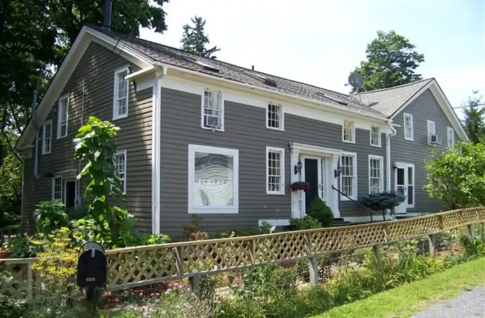 Black Walnut Bed and Breakfast