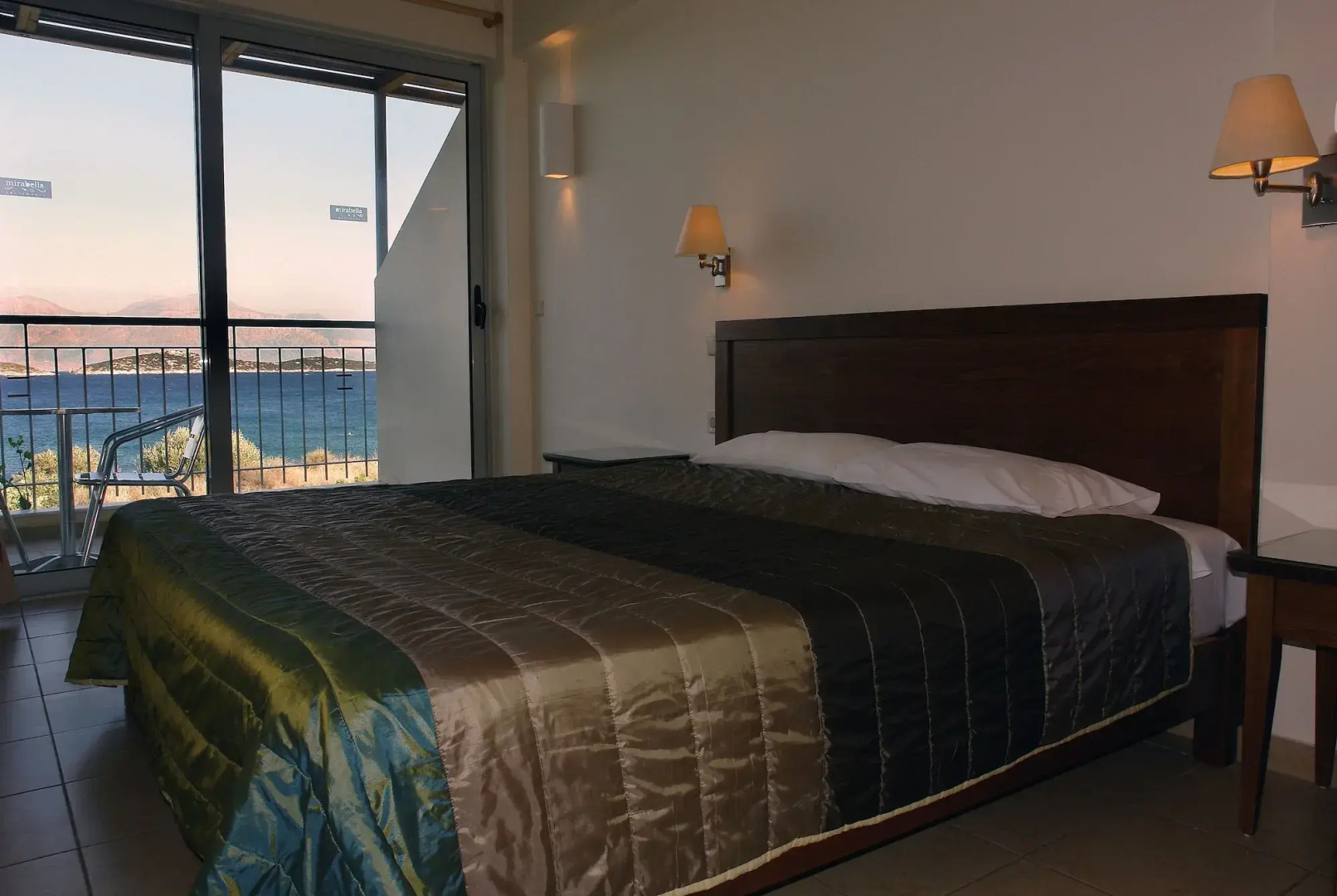 Mirabella Apartments