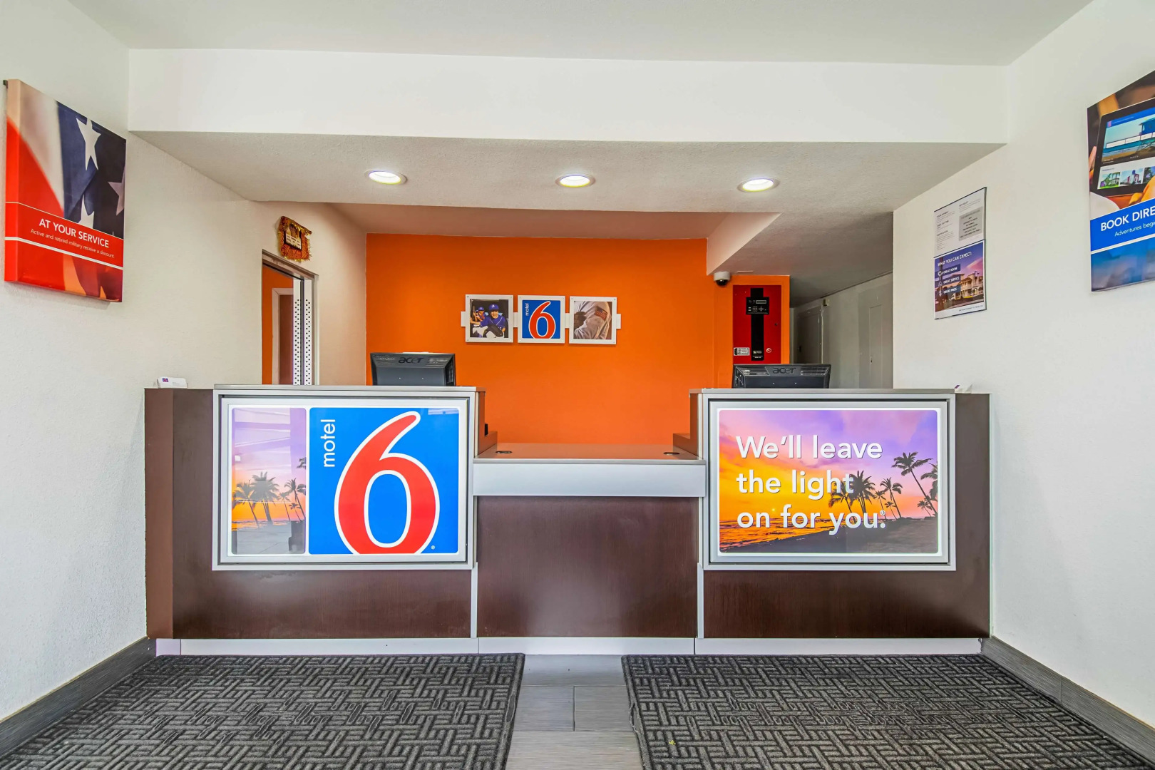 Motel 6 Bakersfield, CA - Airport