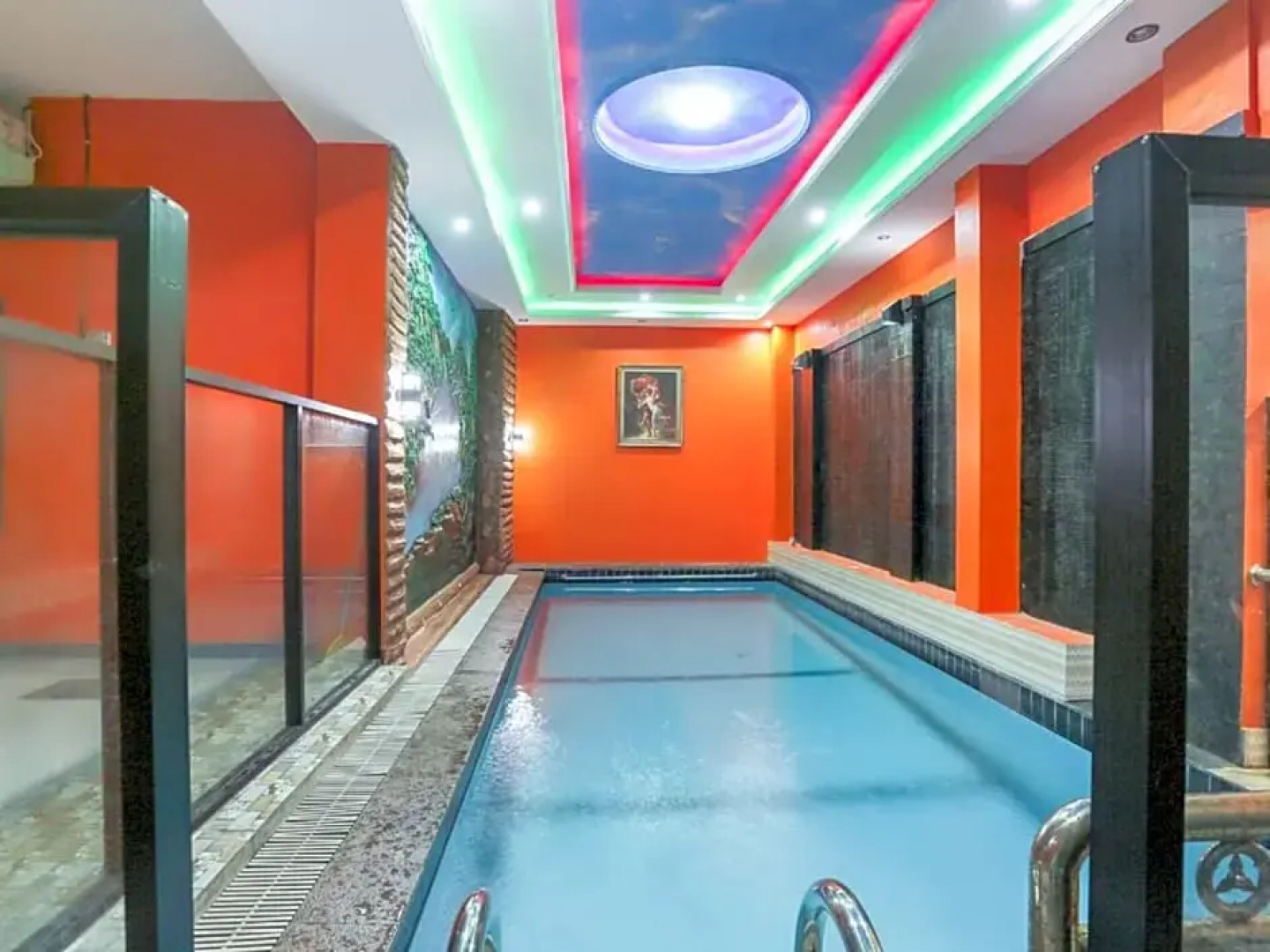 OYO Life 3520 Indoniaga Palace