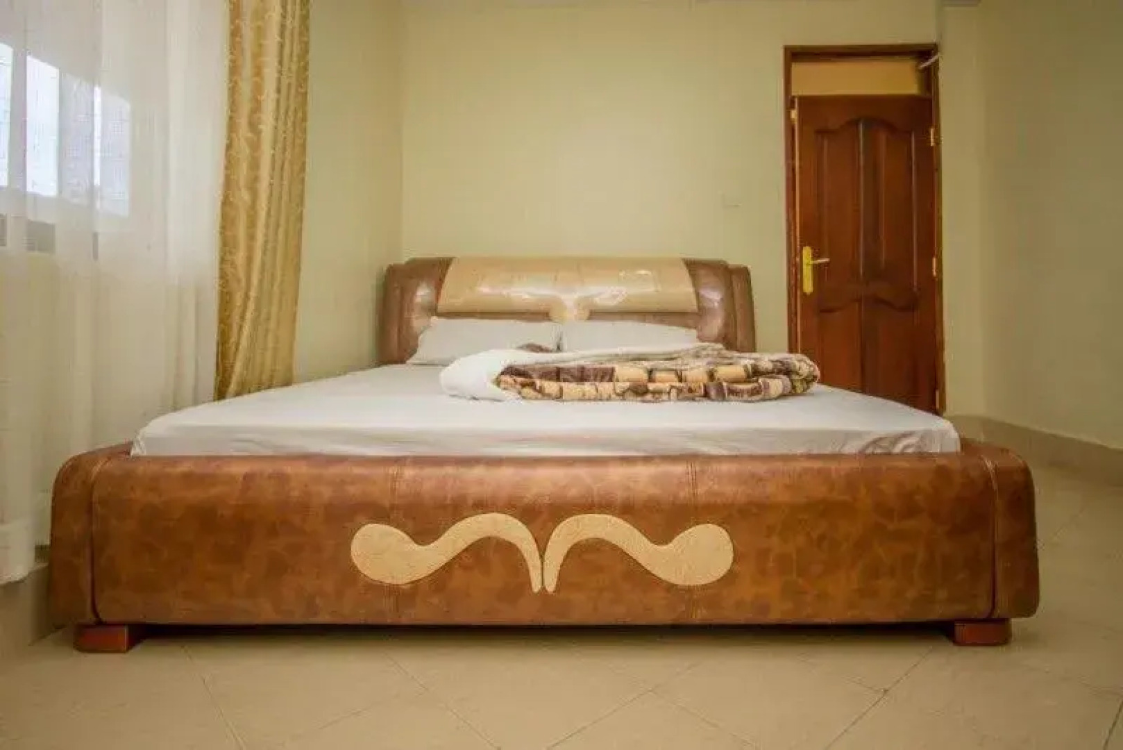 Wamala Lake View Hotel