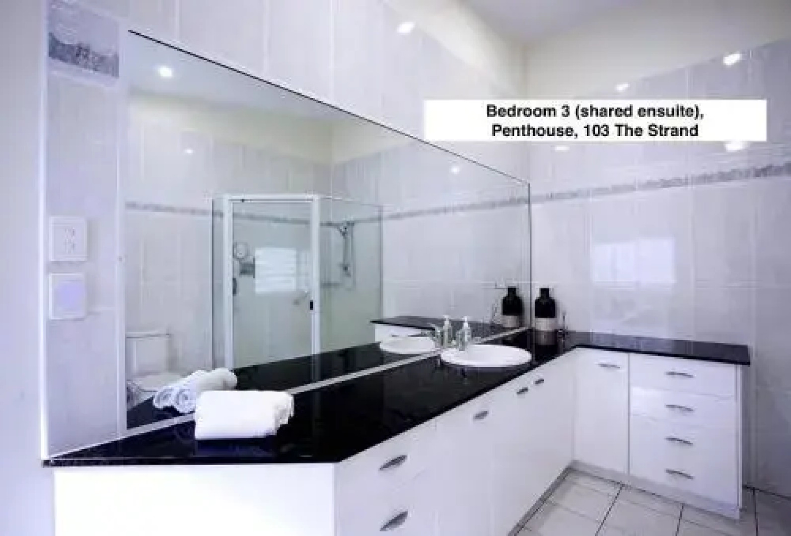 Lighthouse Apartments on The Strand