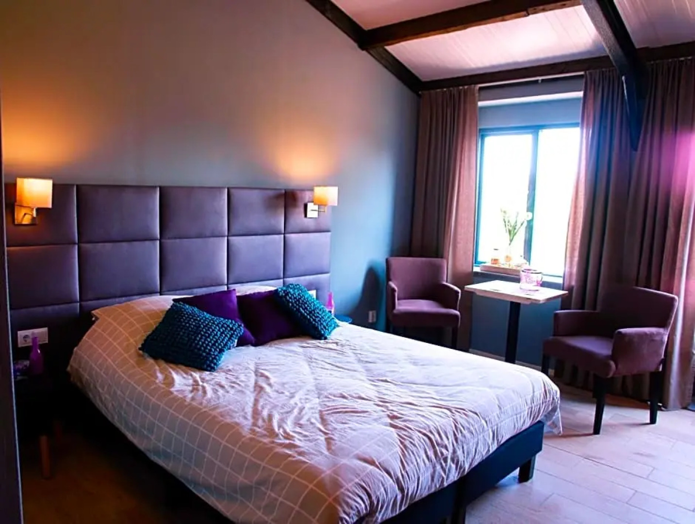 Dunez men only resort