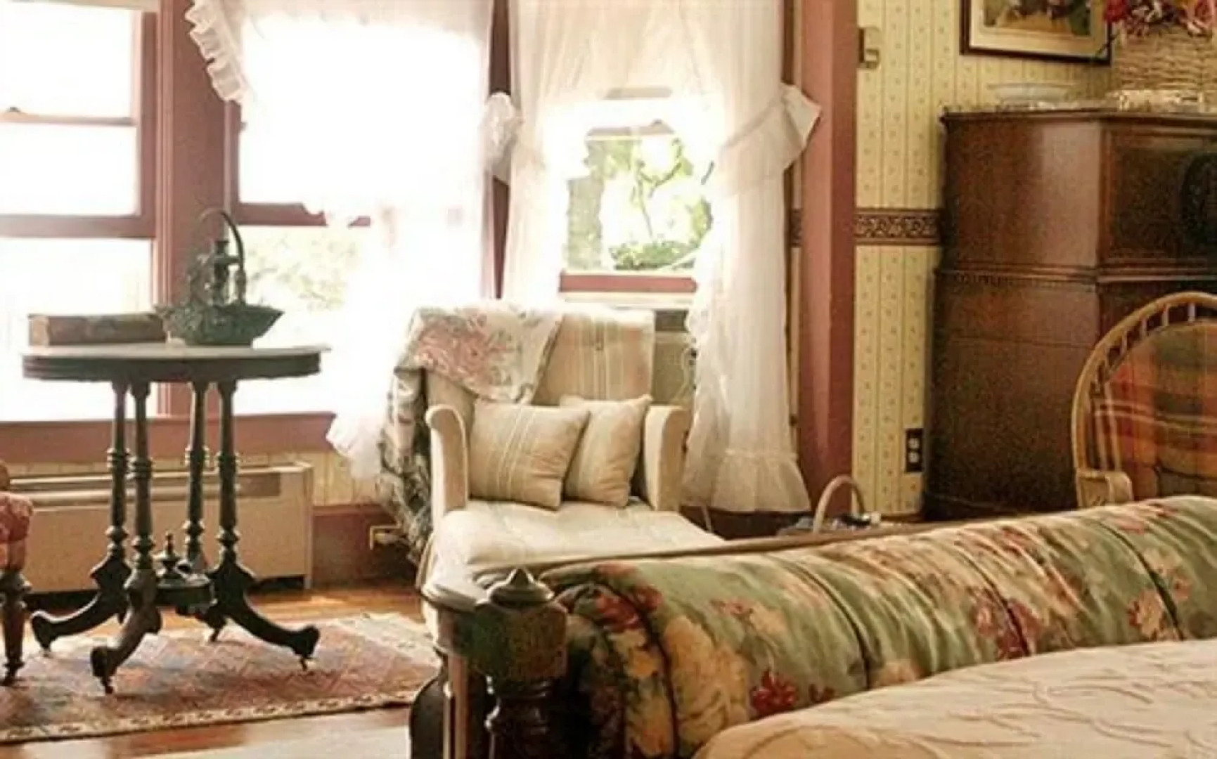 Ruah Bed & Breakfast