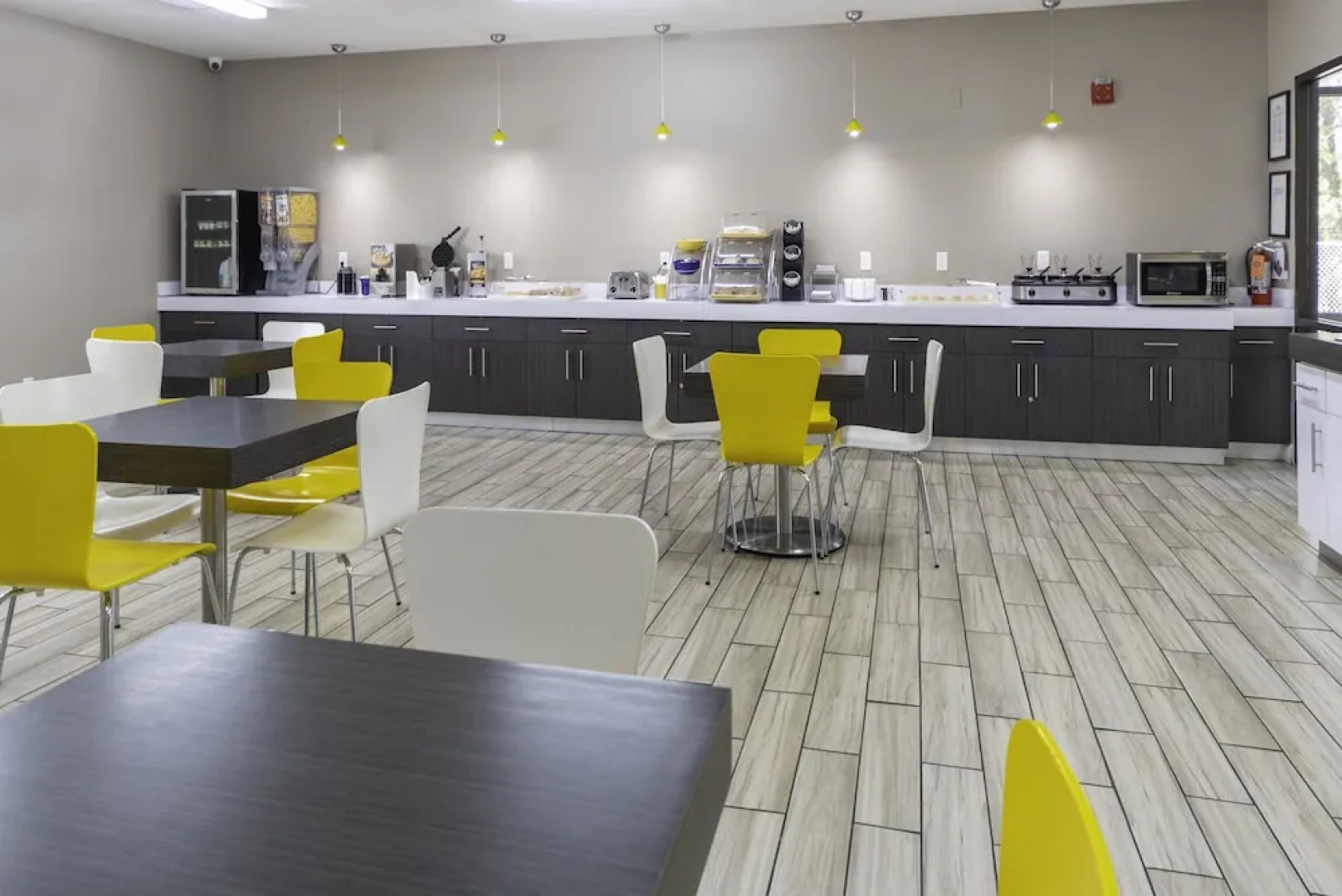 Days Inn Council Bluffs/9th Ave