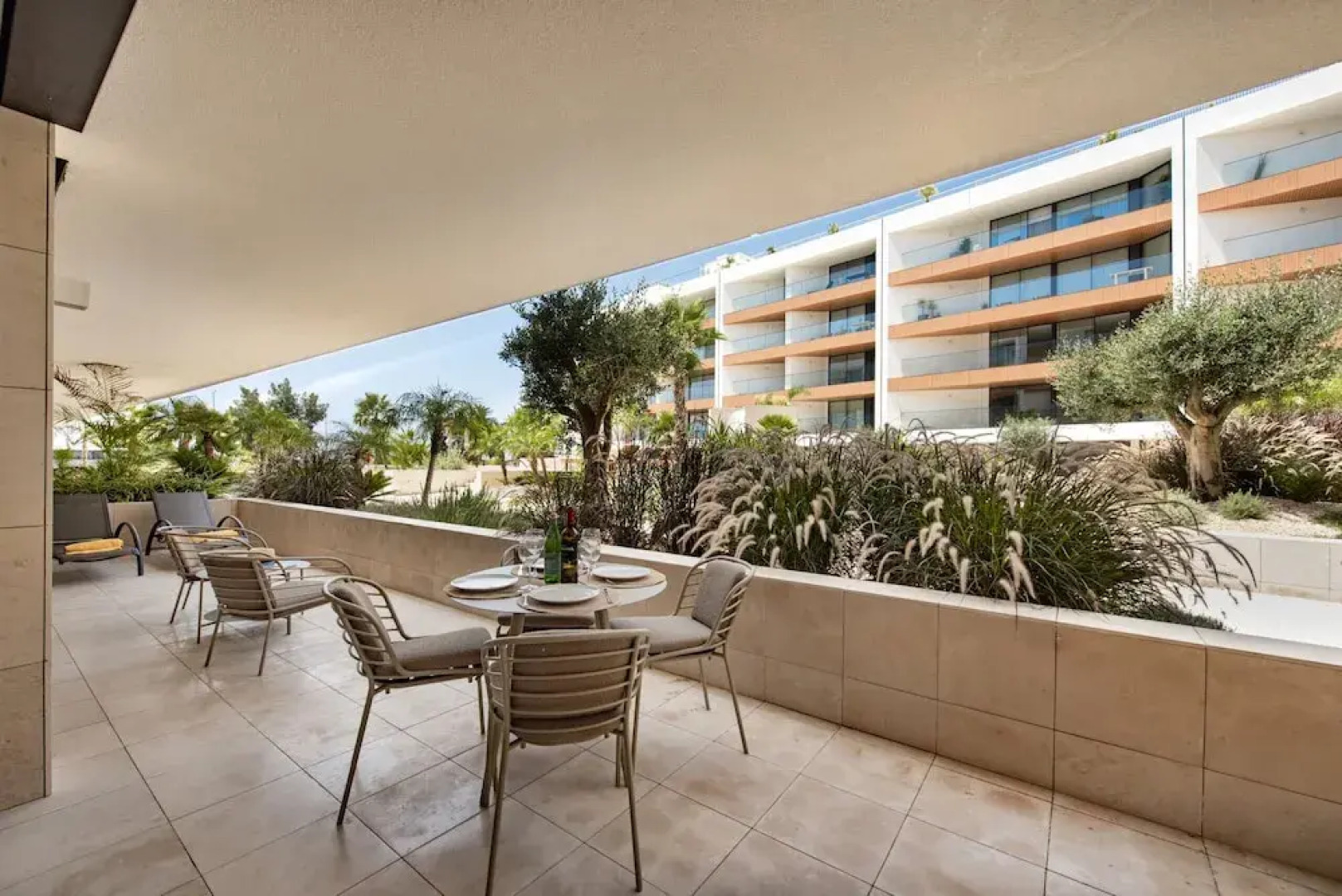 Del Mar Apartment - BT