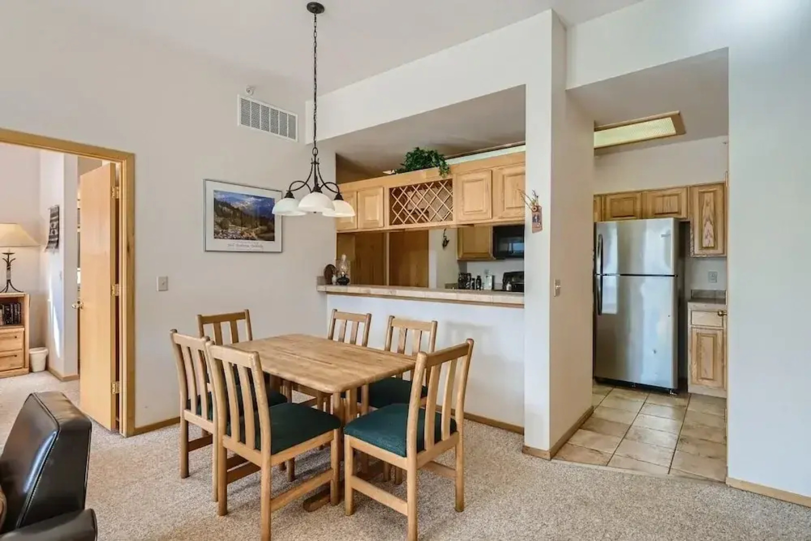 Lake Forest  201f 2 Bedroom Condo by RedAwning