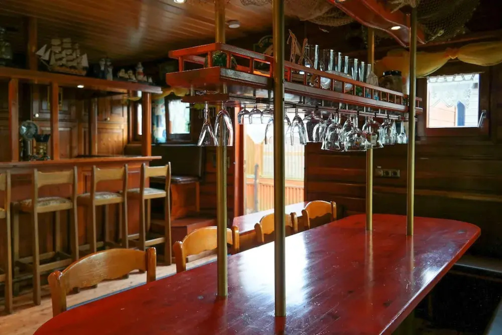 8 Pers Large Seaside Home in Front of the Lauwersmeer