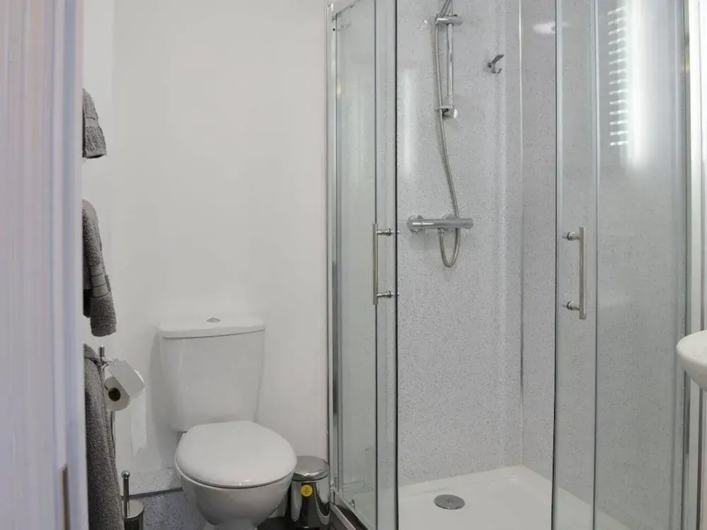 Stunning 3-bed Cottage in the Village of Tomintoul