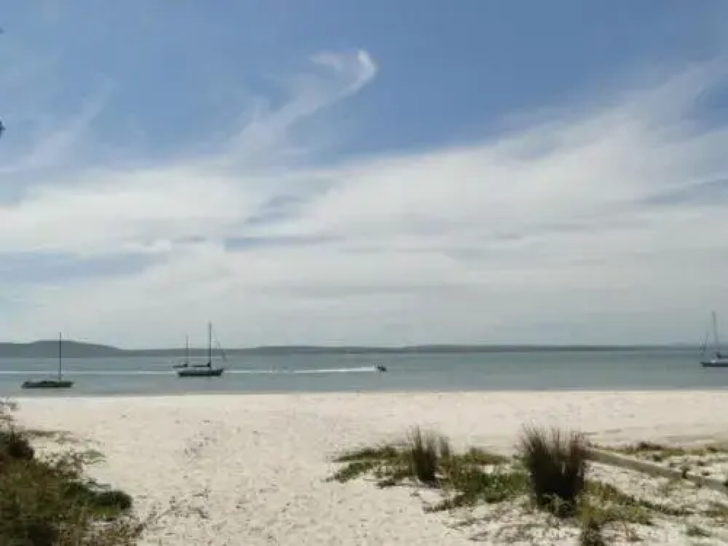 2 'Copacabana', 61 Sandy Point Road - Cute Unit With Water Views From The Balcony