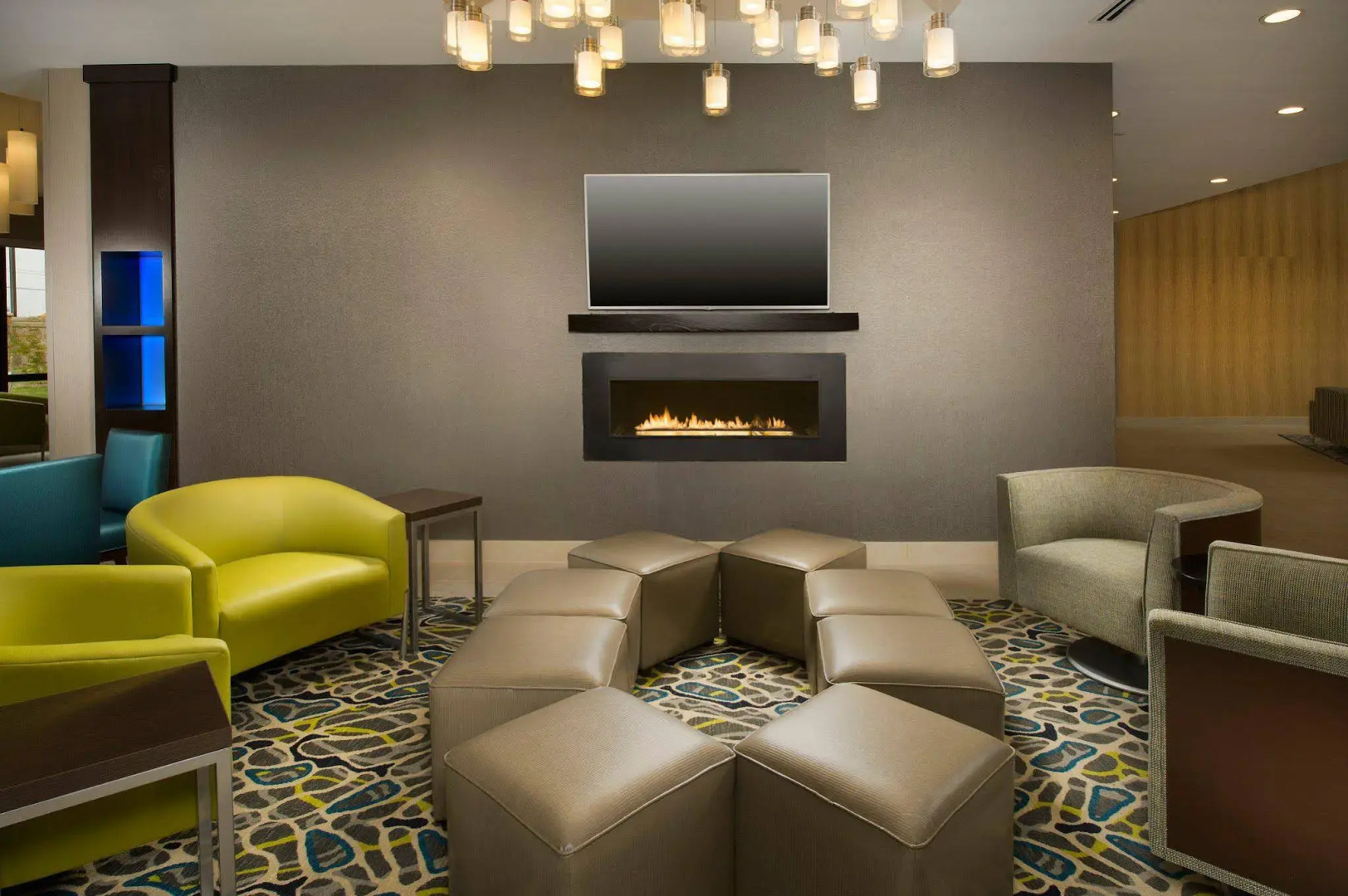 Holiday Inn Express & Suites Waco South by IHG