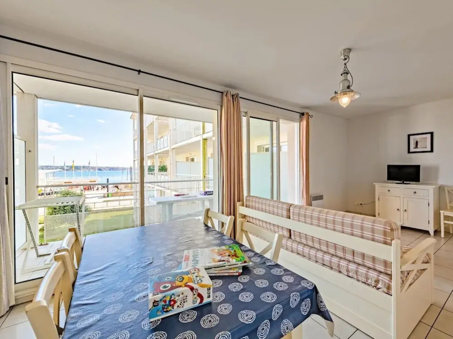 Sea-view Family Apartment