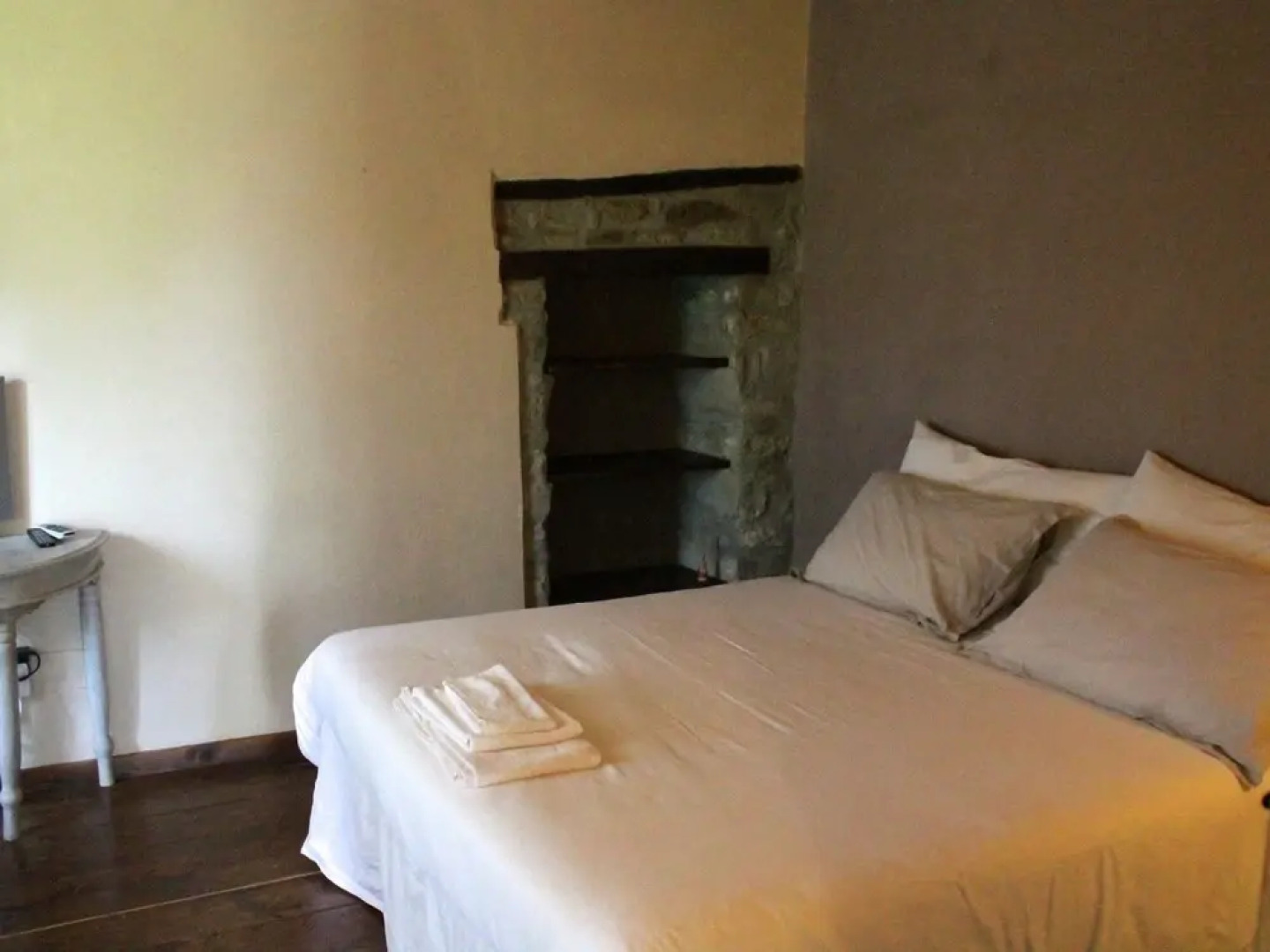 Serene Villa in Imola Amid the Forest