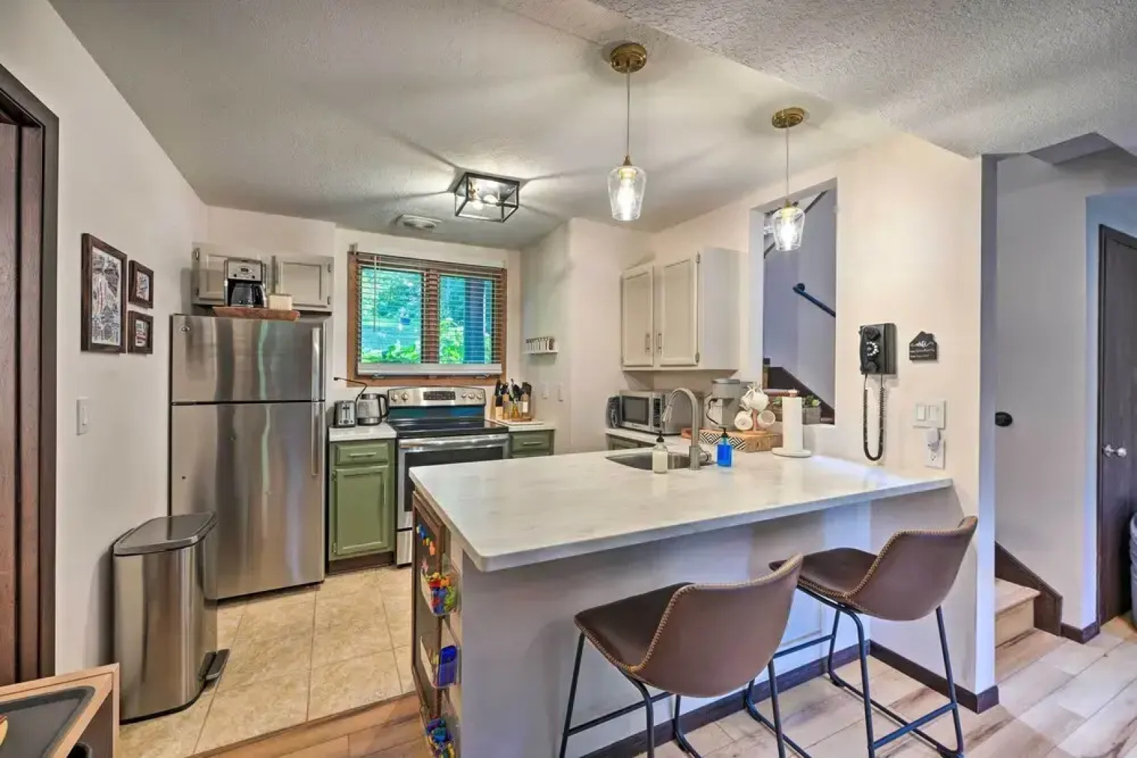 Family-friendly Galena Townhome w/ Community Pools