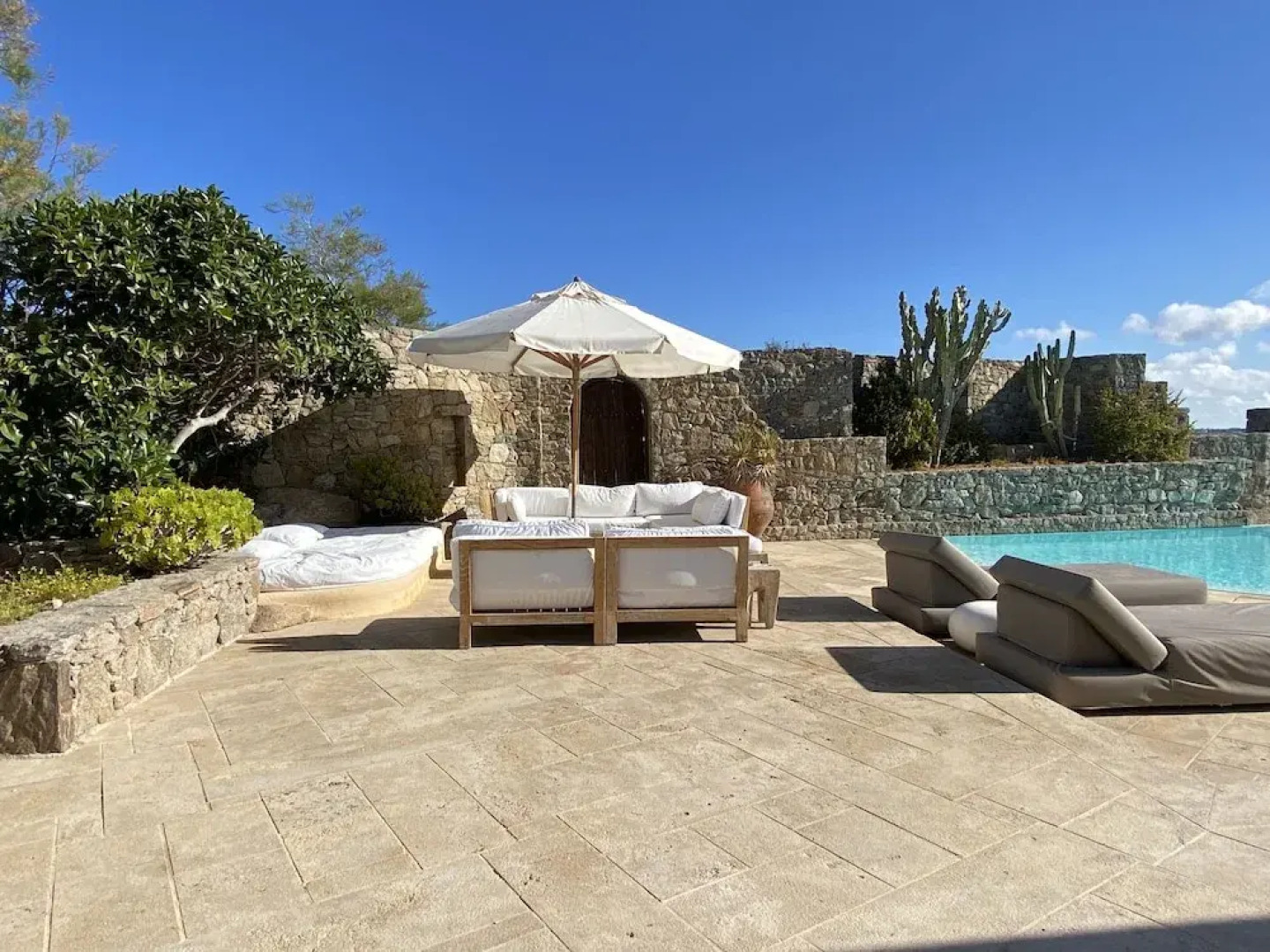 Villa Alessandra - Near Ornos Beach