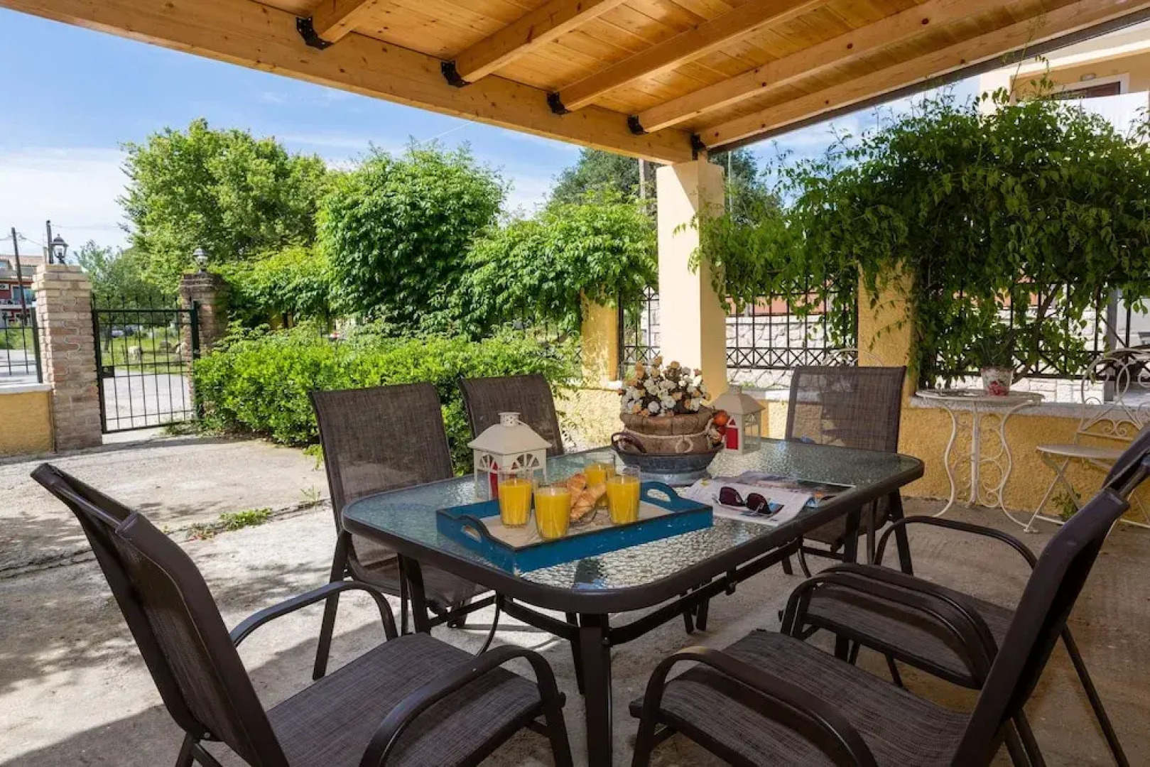 Maria's Countryside House