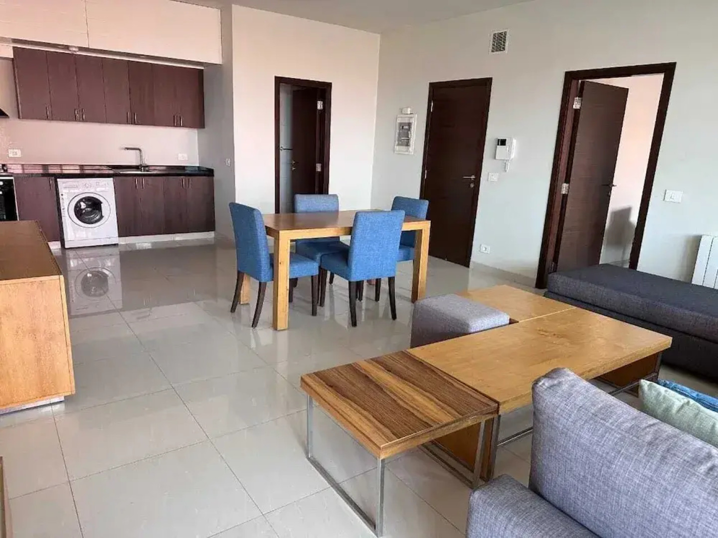 One to One Hotel & Apartments