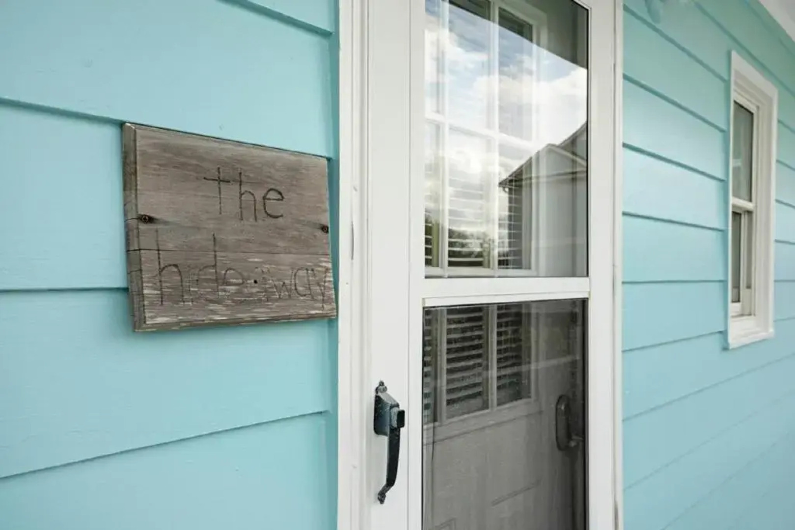 The Hideaway by Oak Island Accommodations