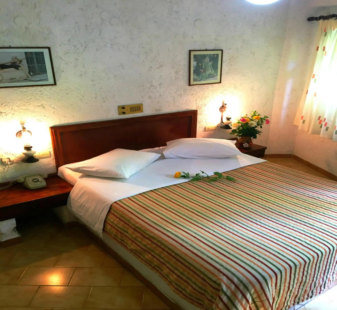 Kastro Studios Apartments