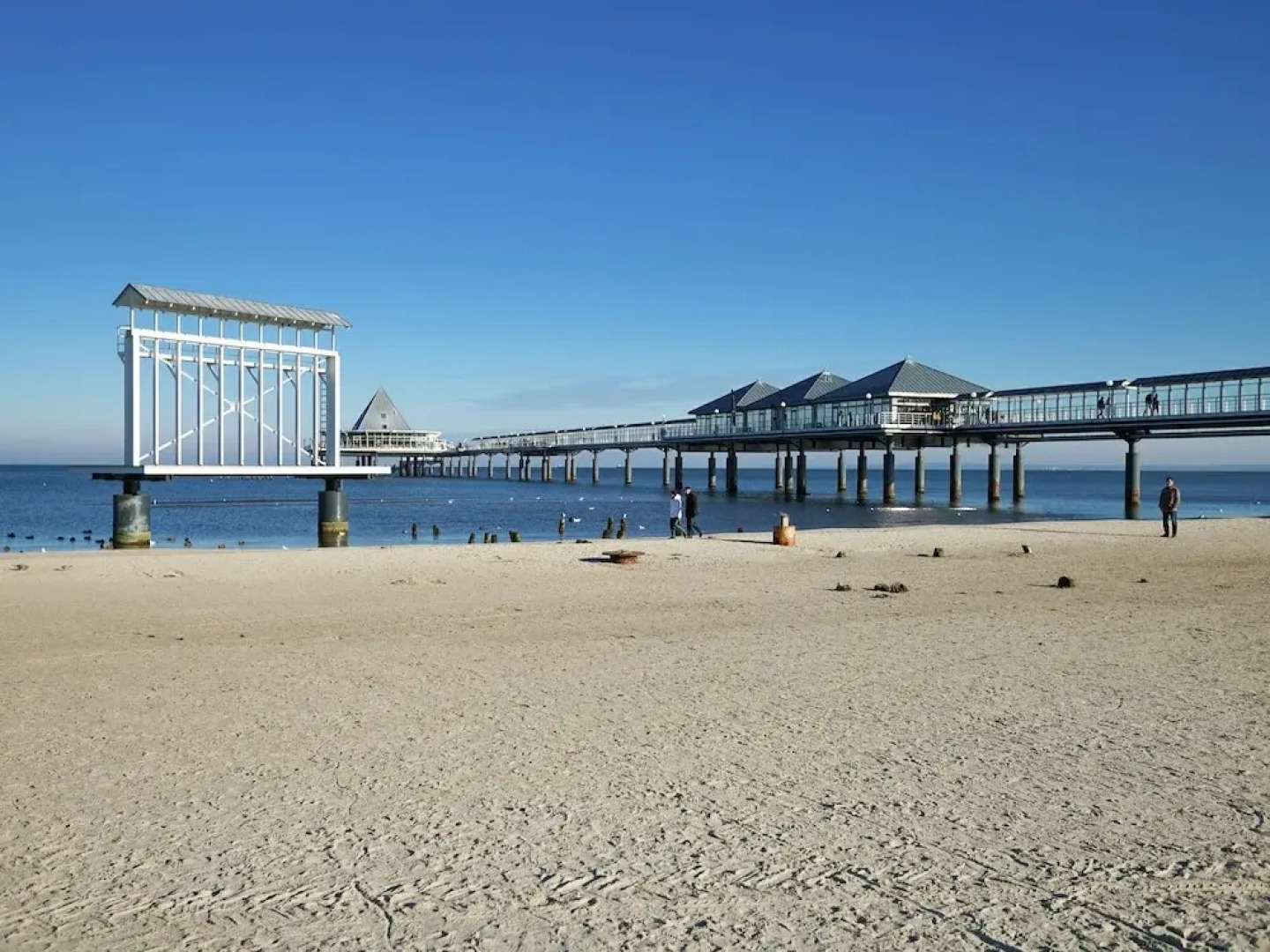 A Modern Furnished Holiday Home in a Lovely Area