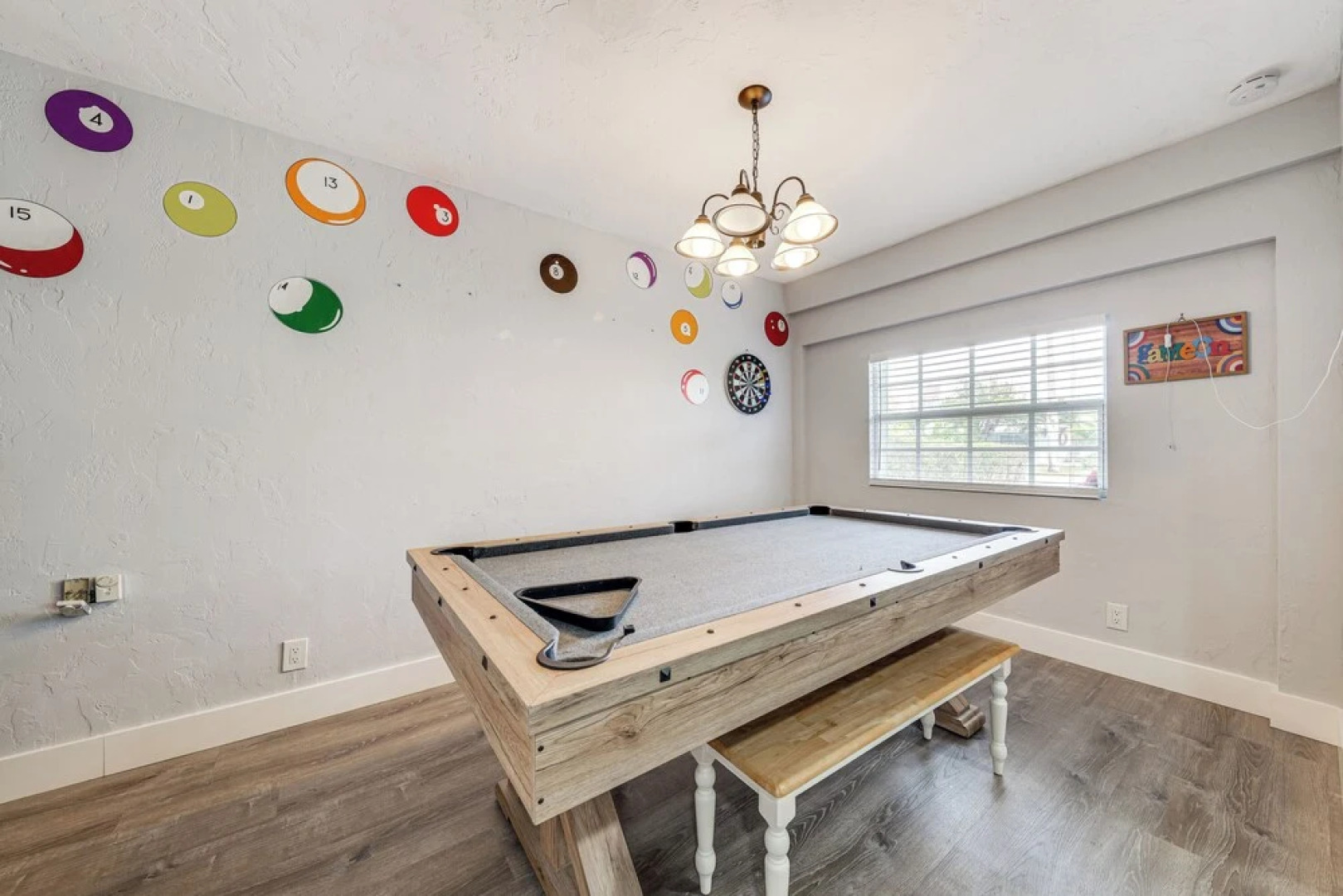 1 Mi to Beach: Sunny Lantana Cottage w/ Pool!