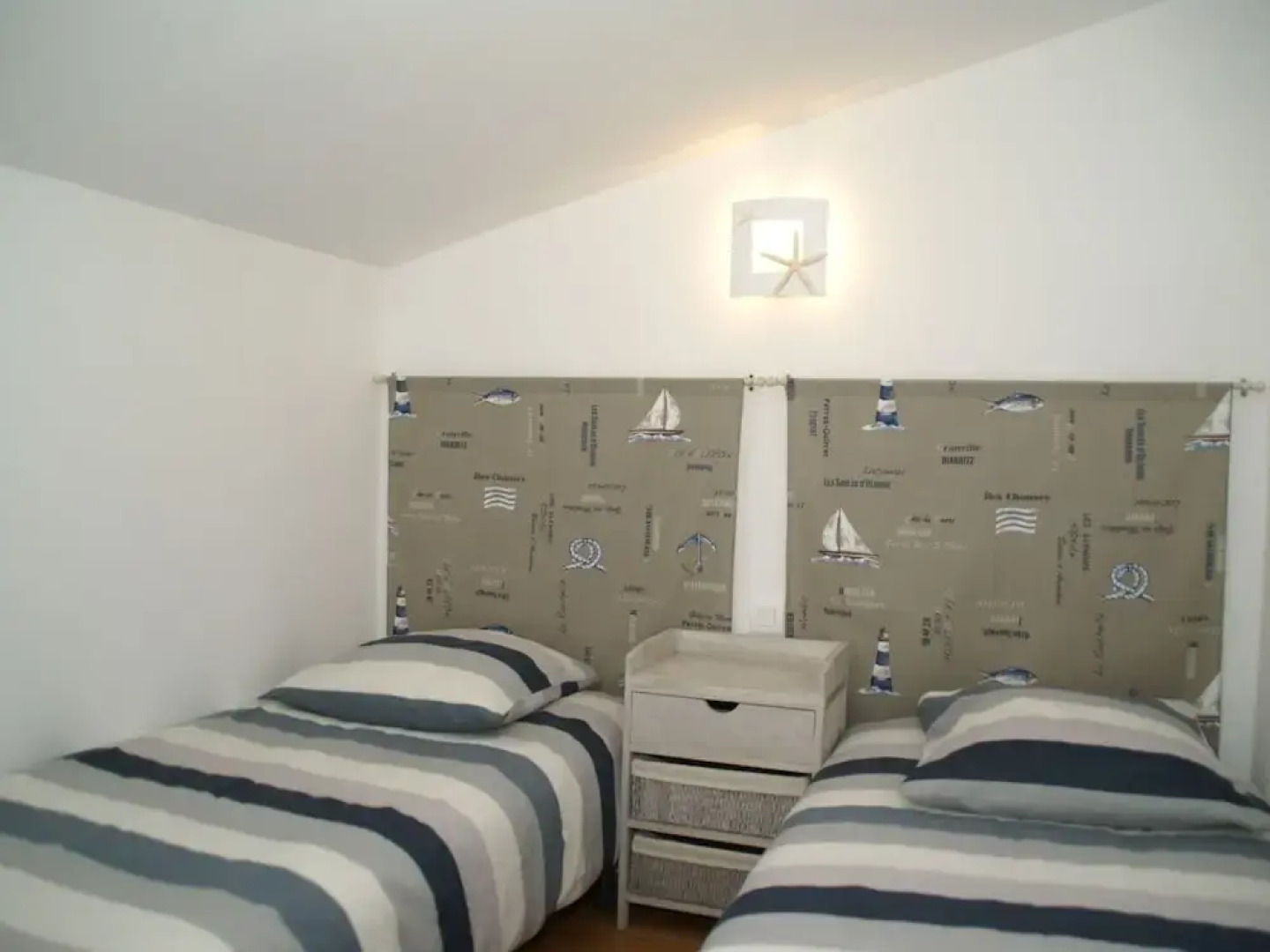 Quaint Holiday Home in Chateau-d'Olonne near Sea