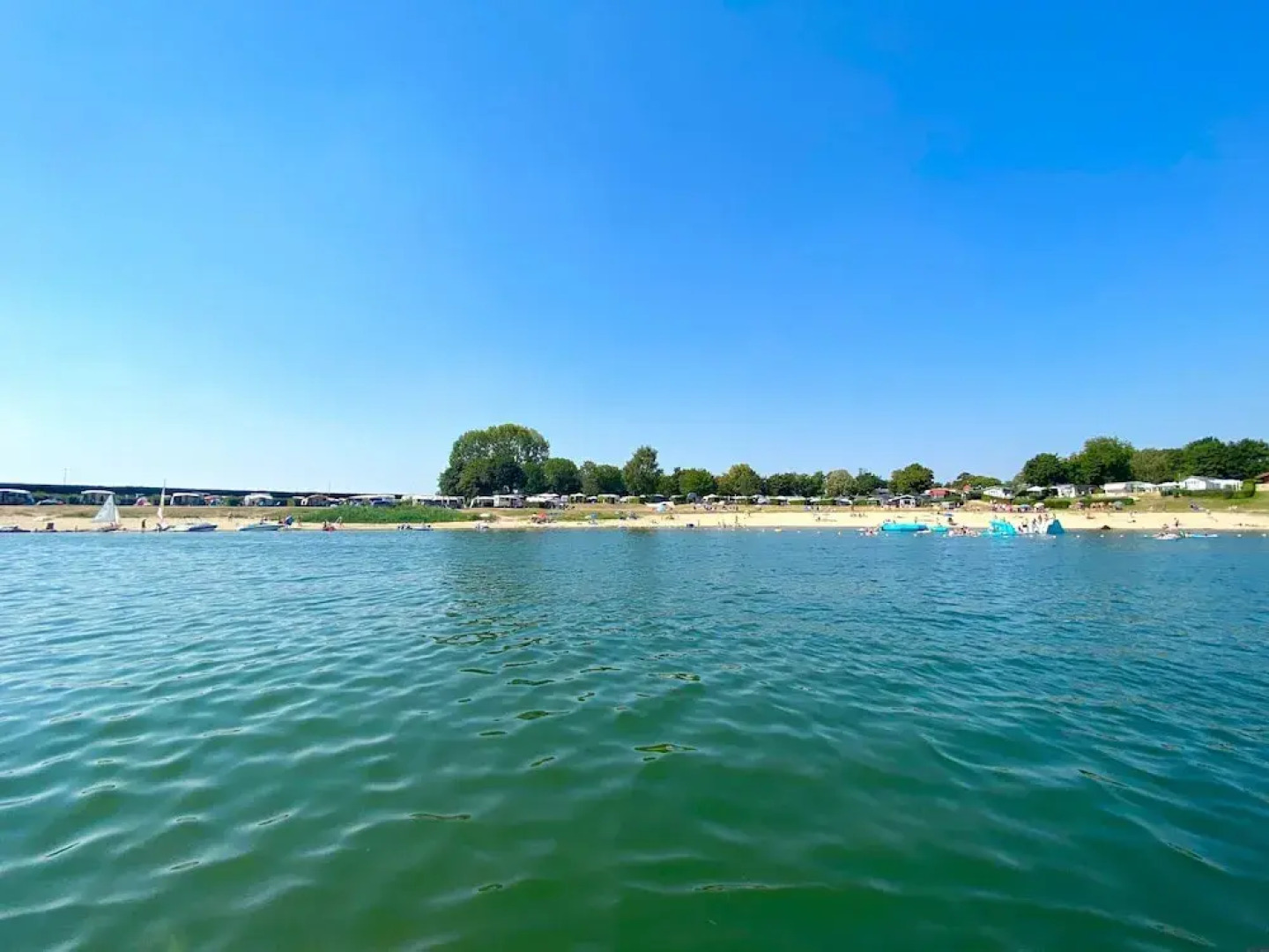 Chalet on the Recreational Lake and the Veluwe